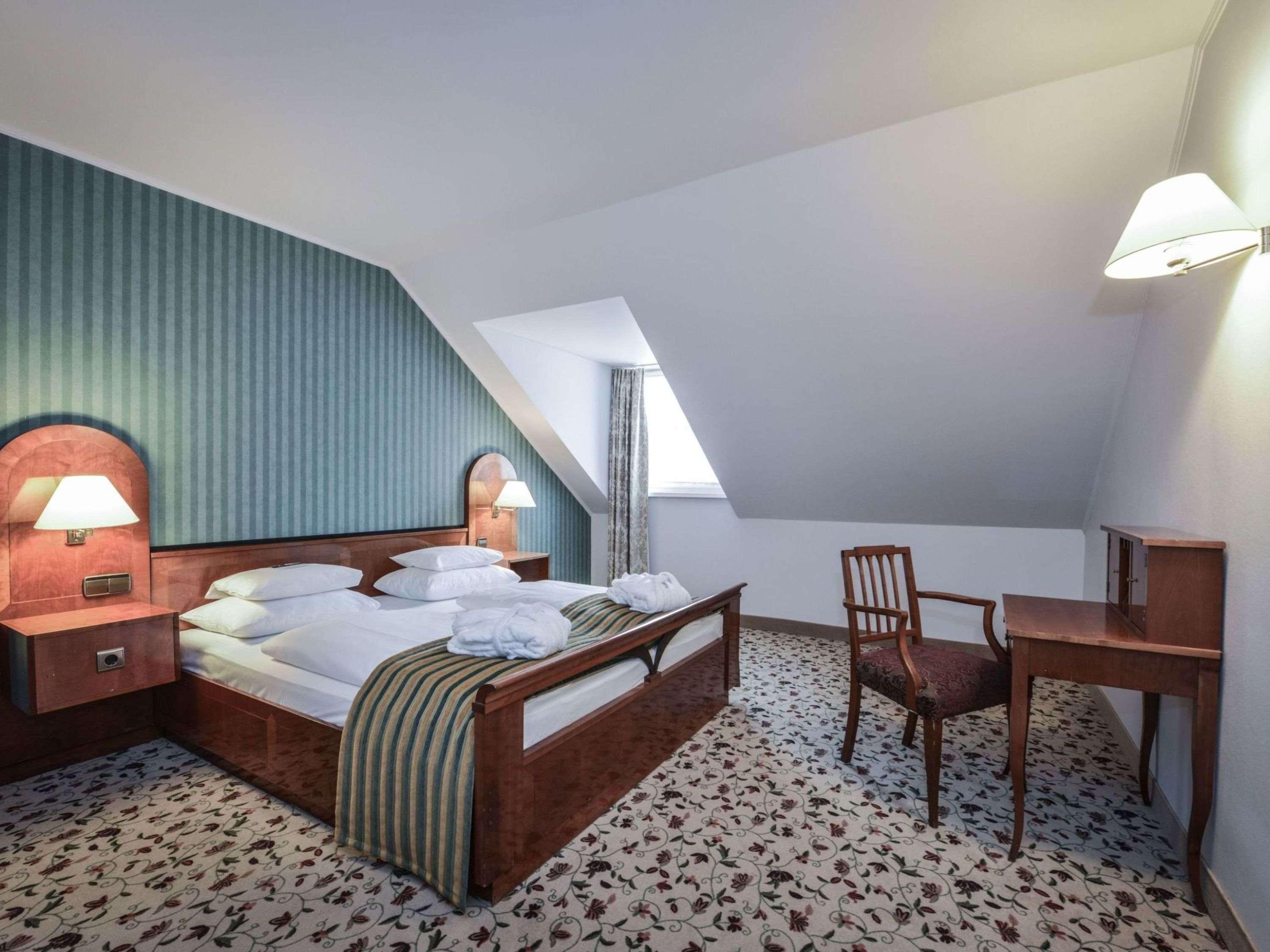 Family Room Standard