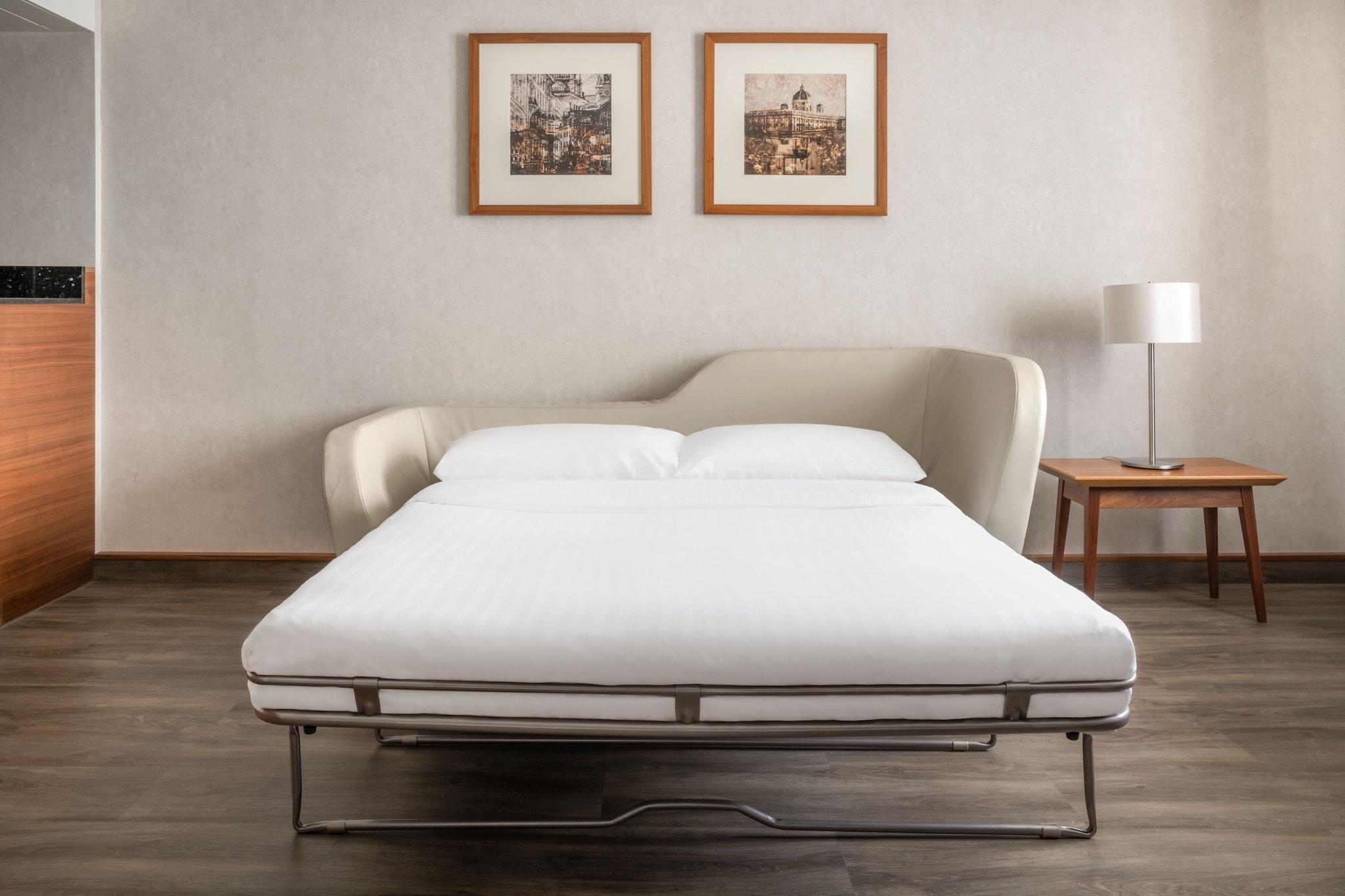 Junior Suite King Size Bed