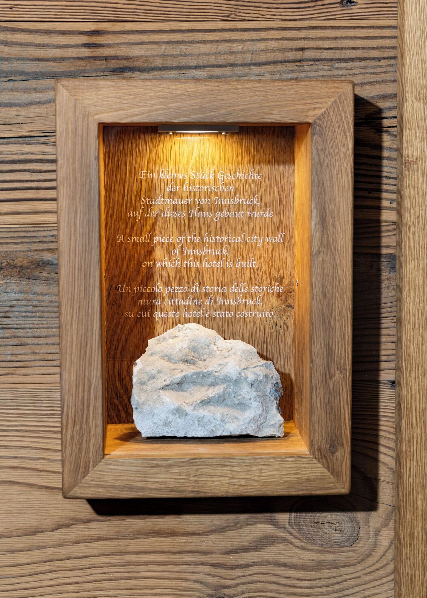 Double Deluxe King Bed