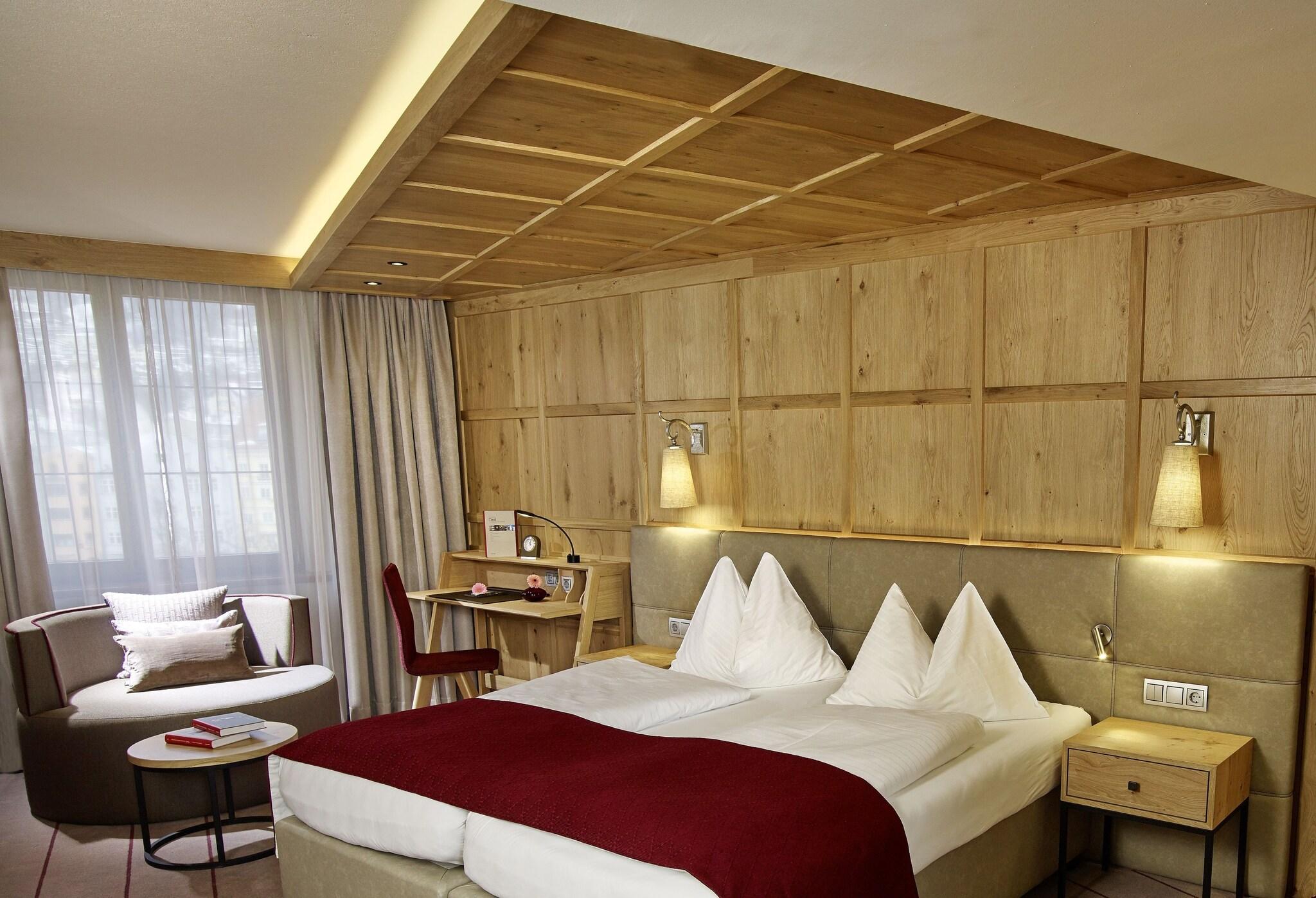 Double Superior King Bed