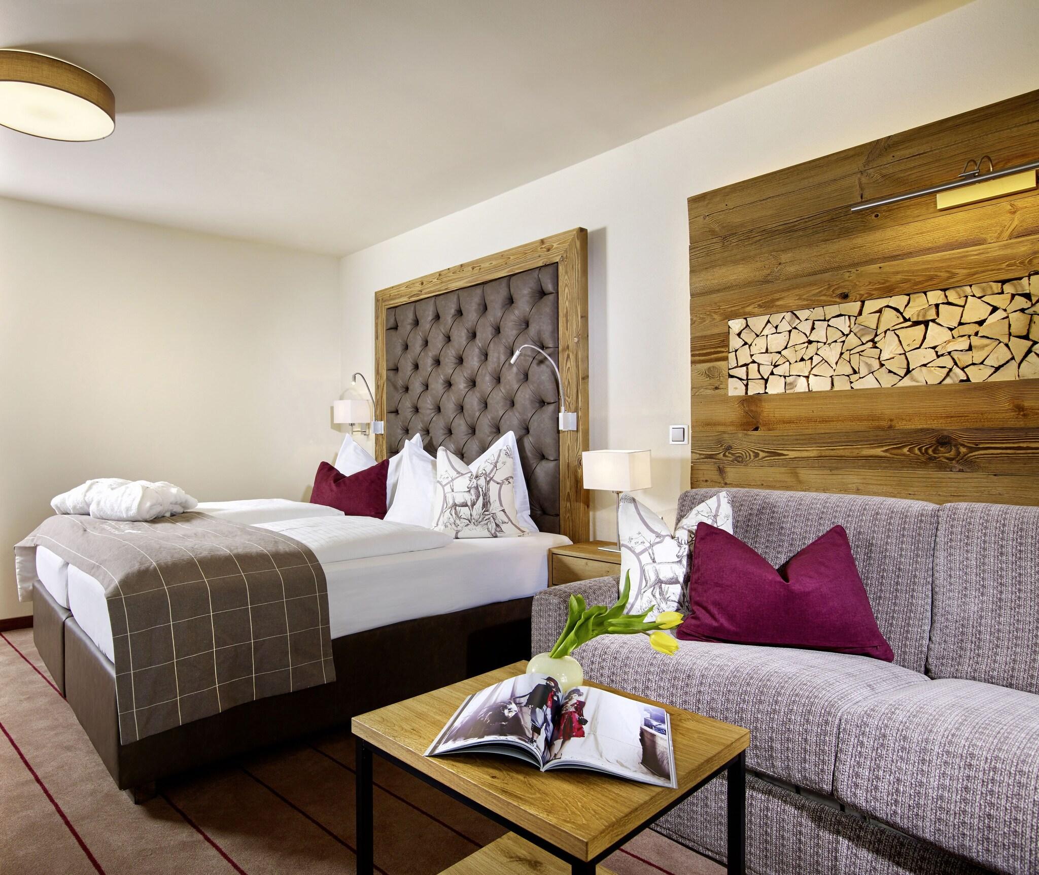 Double Deluxe King Bed