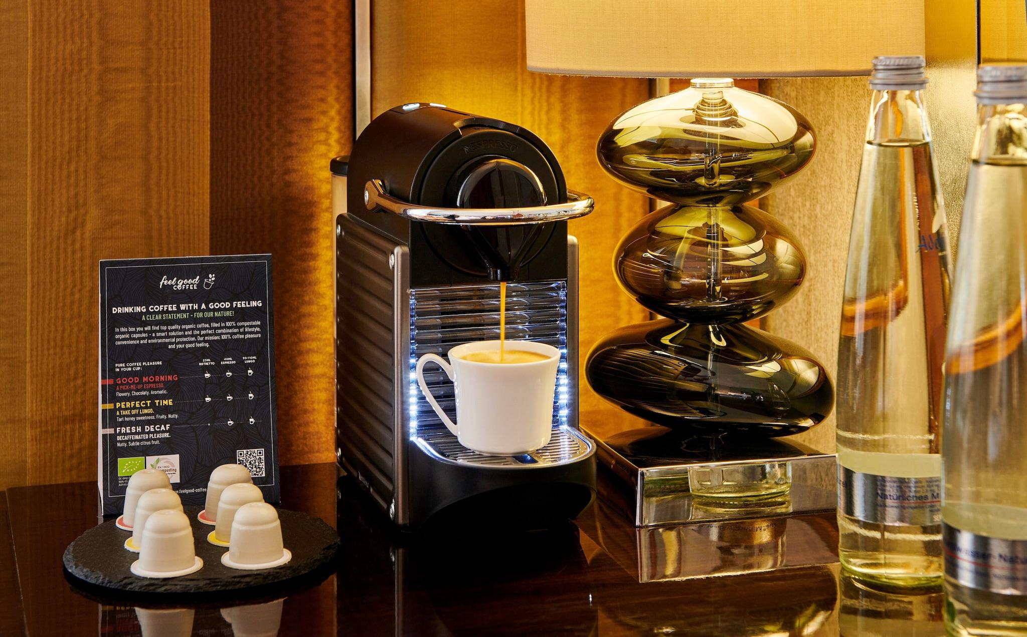 Junior Suite Deluxe King Bed