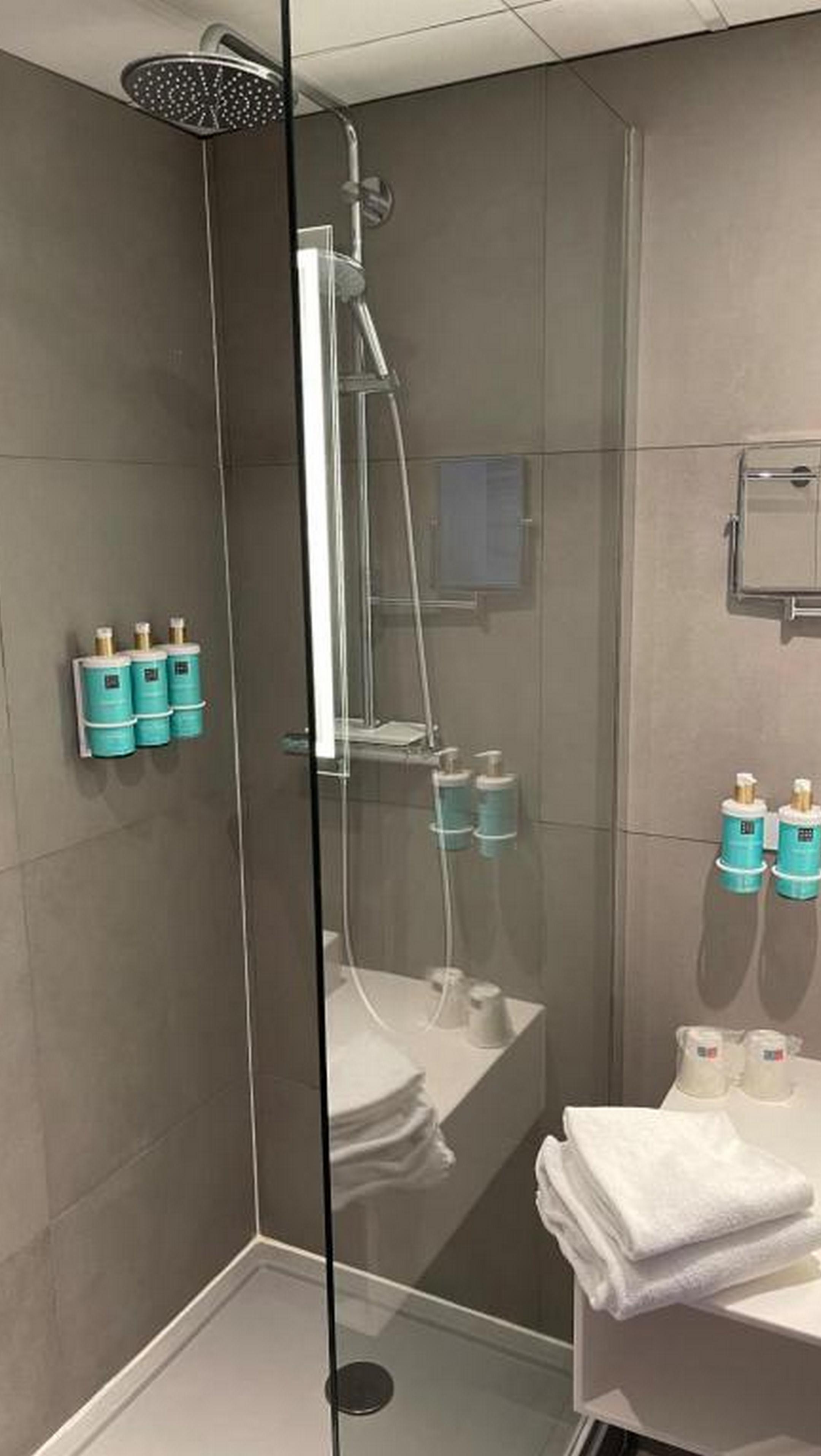 Double Superior King Bed