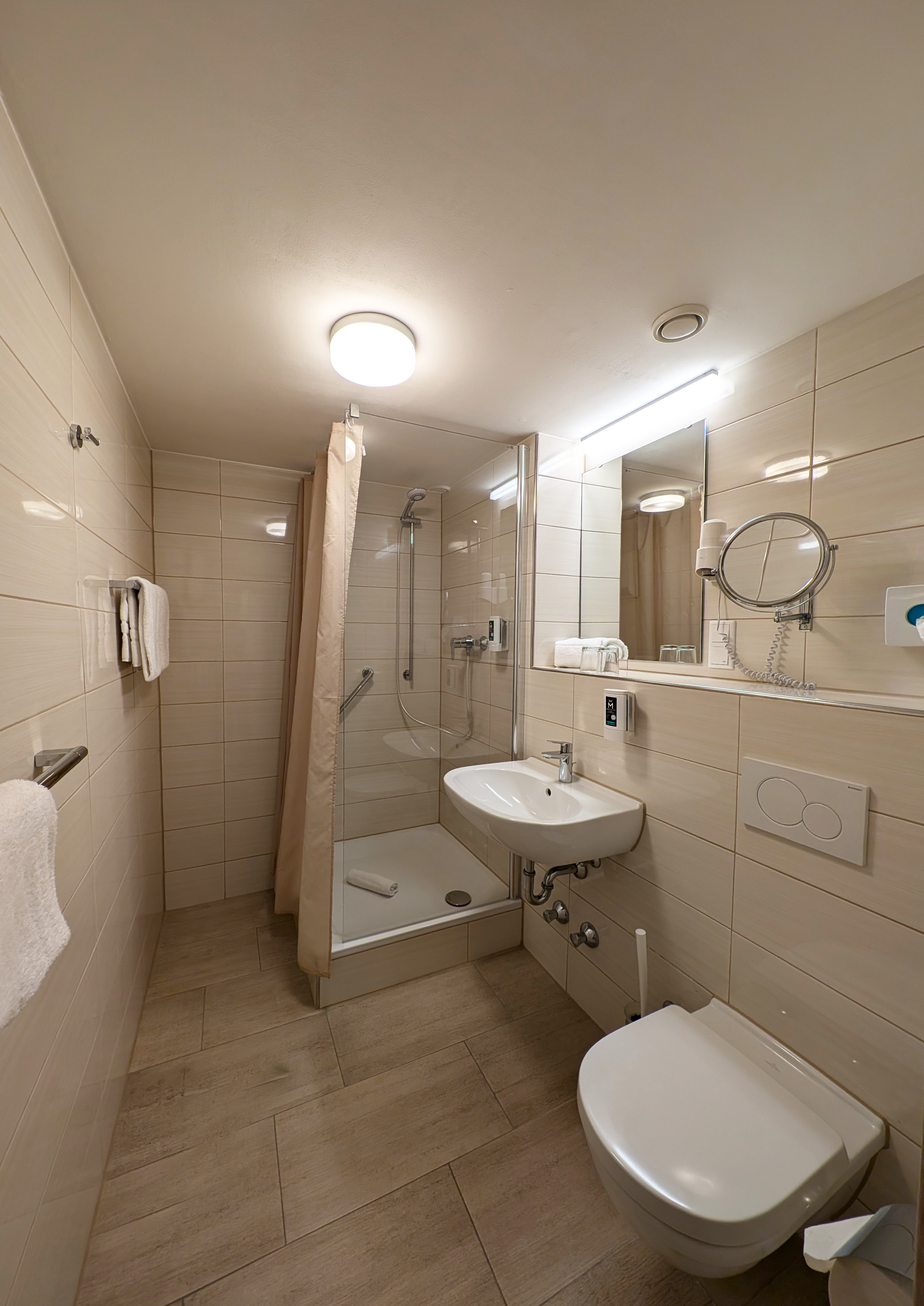 Double or Twin Standard