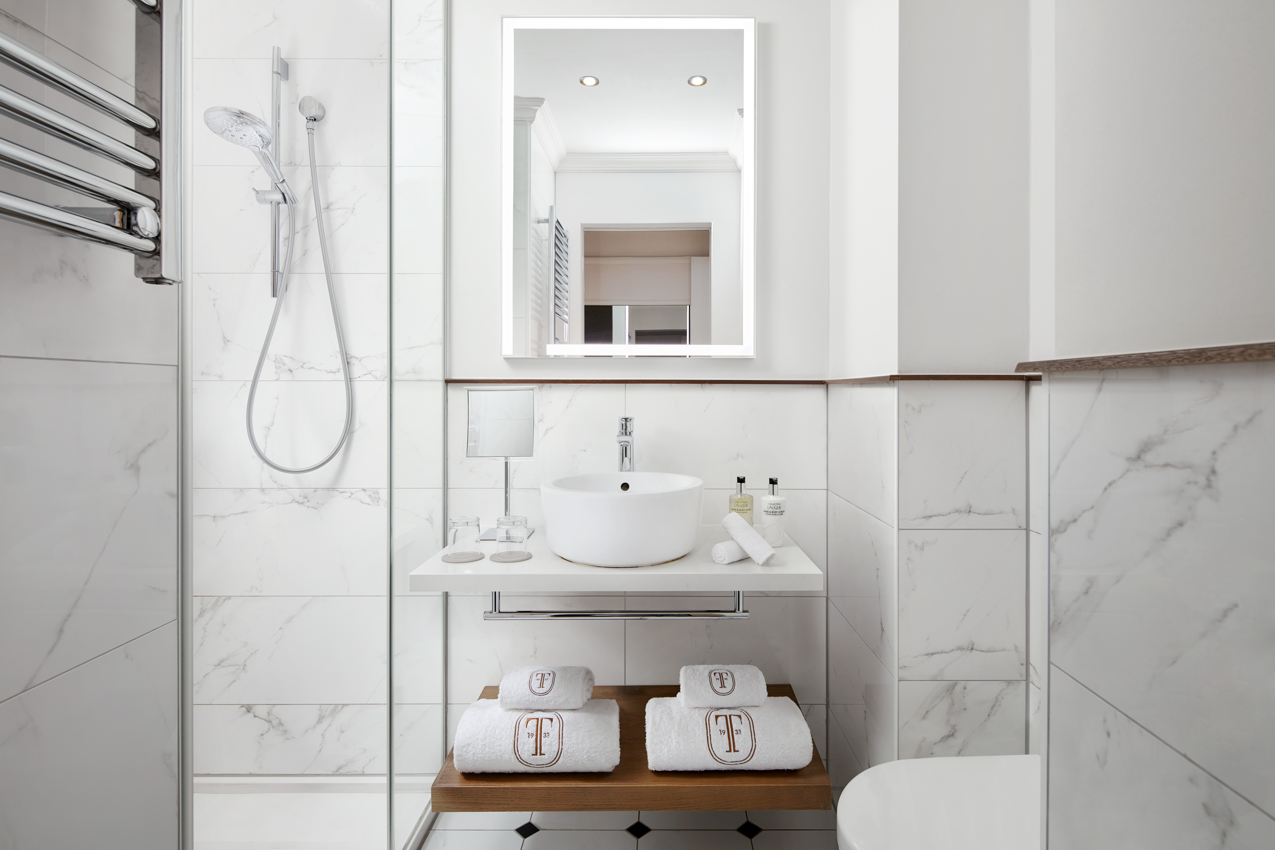 Double Deluxe with Views