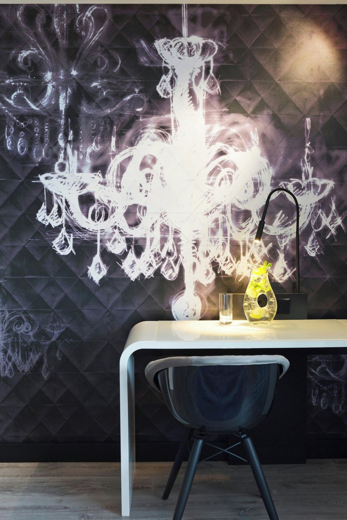 Double Classic King Bed