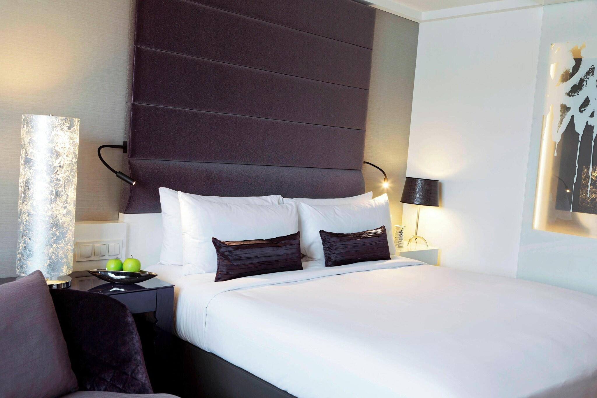 Double Premium King Bed