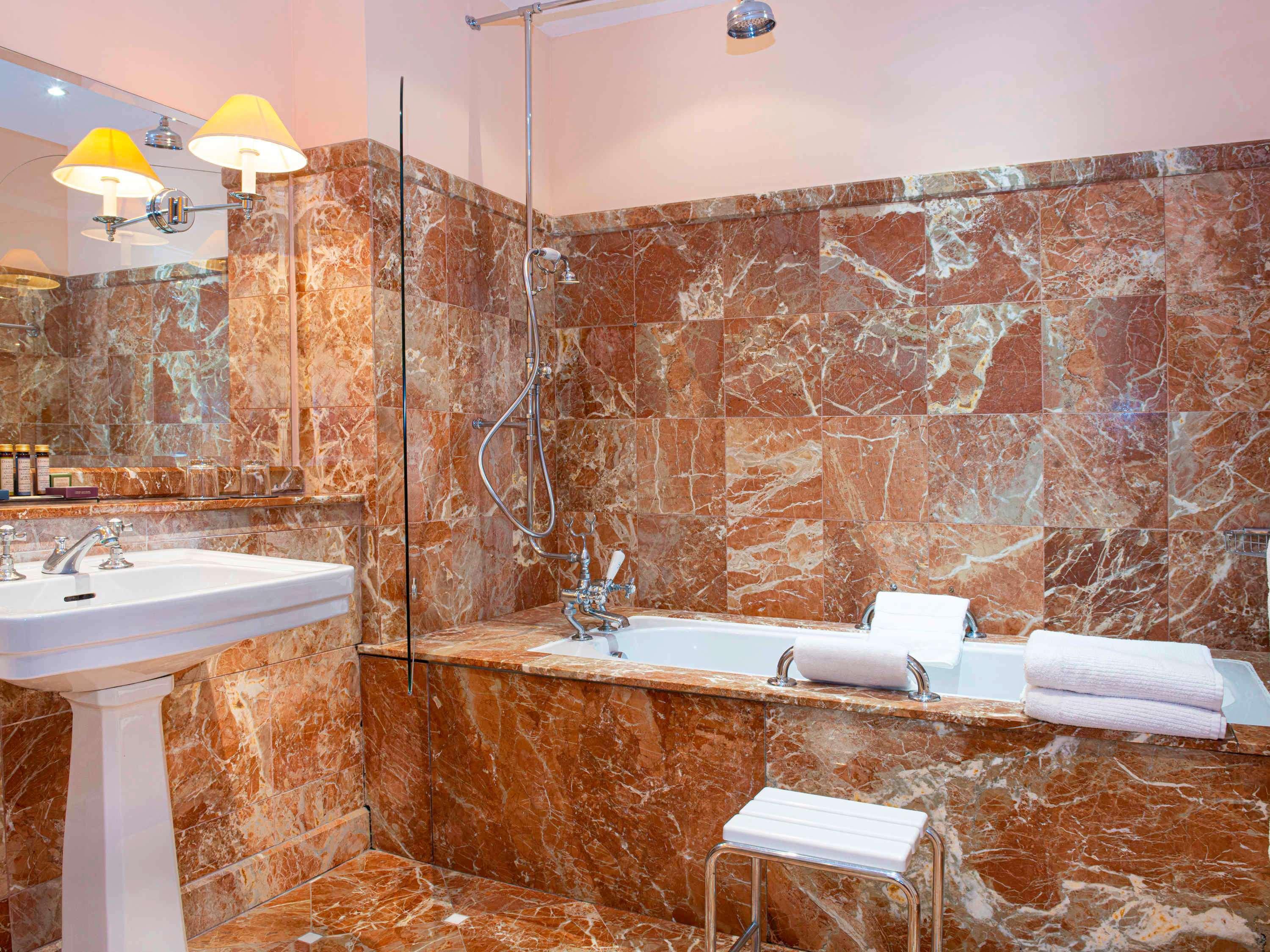 Double Classic City View