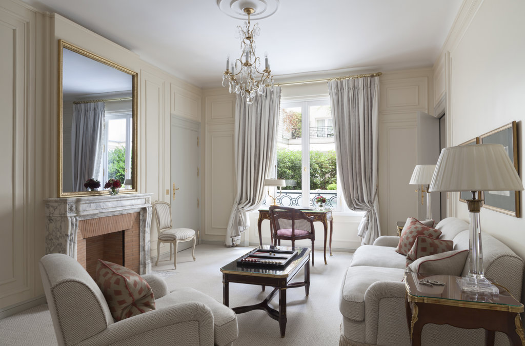 Suite Deluxe with Balcony