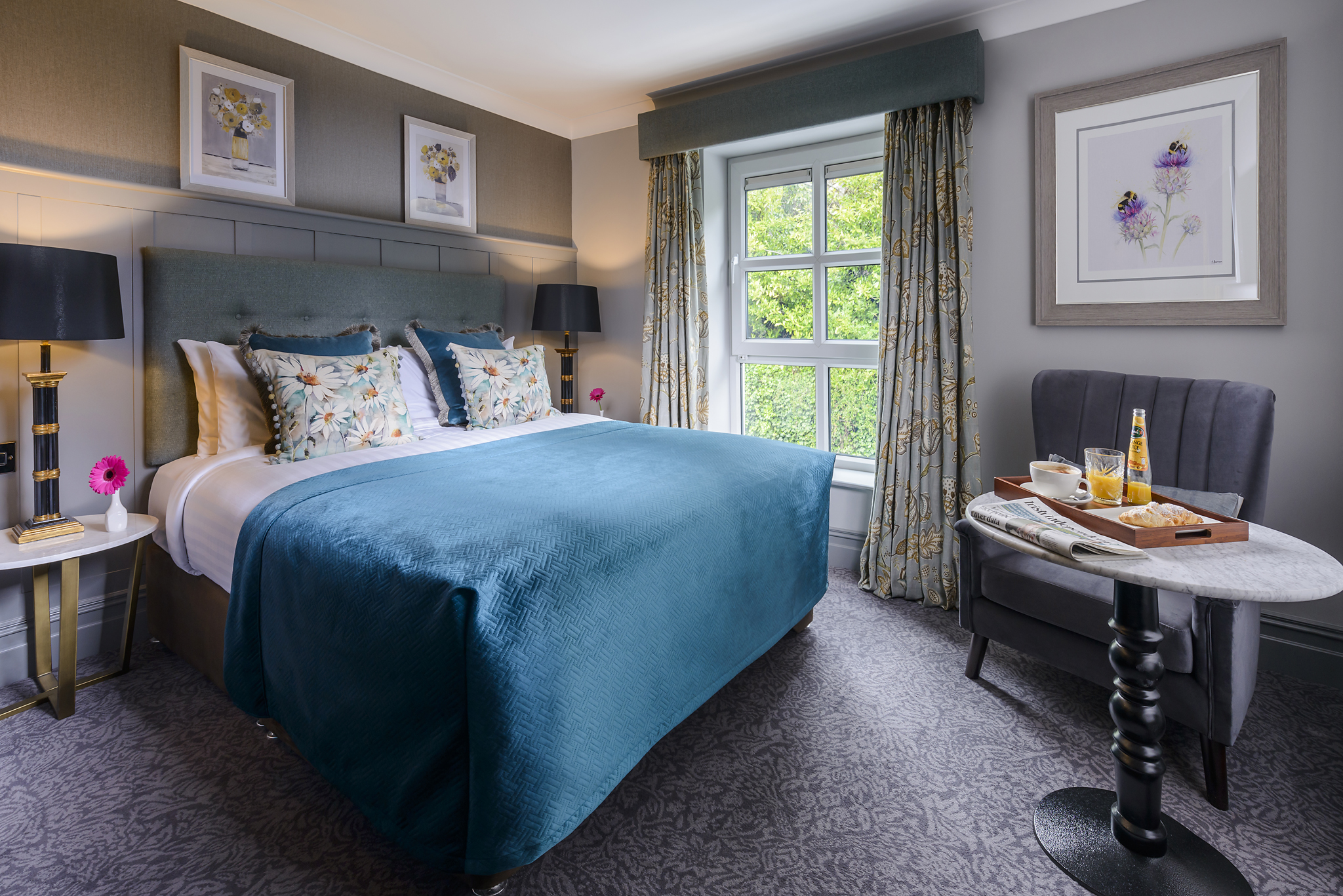 Double Queen Size Bed