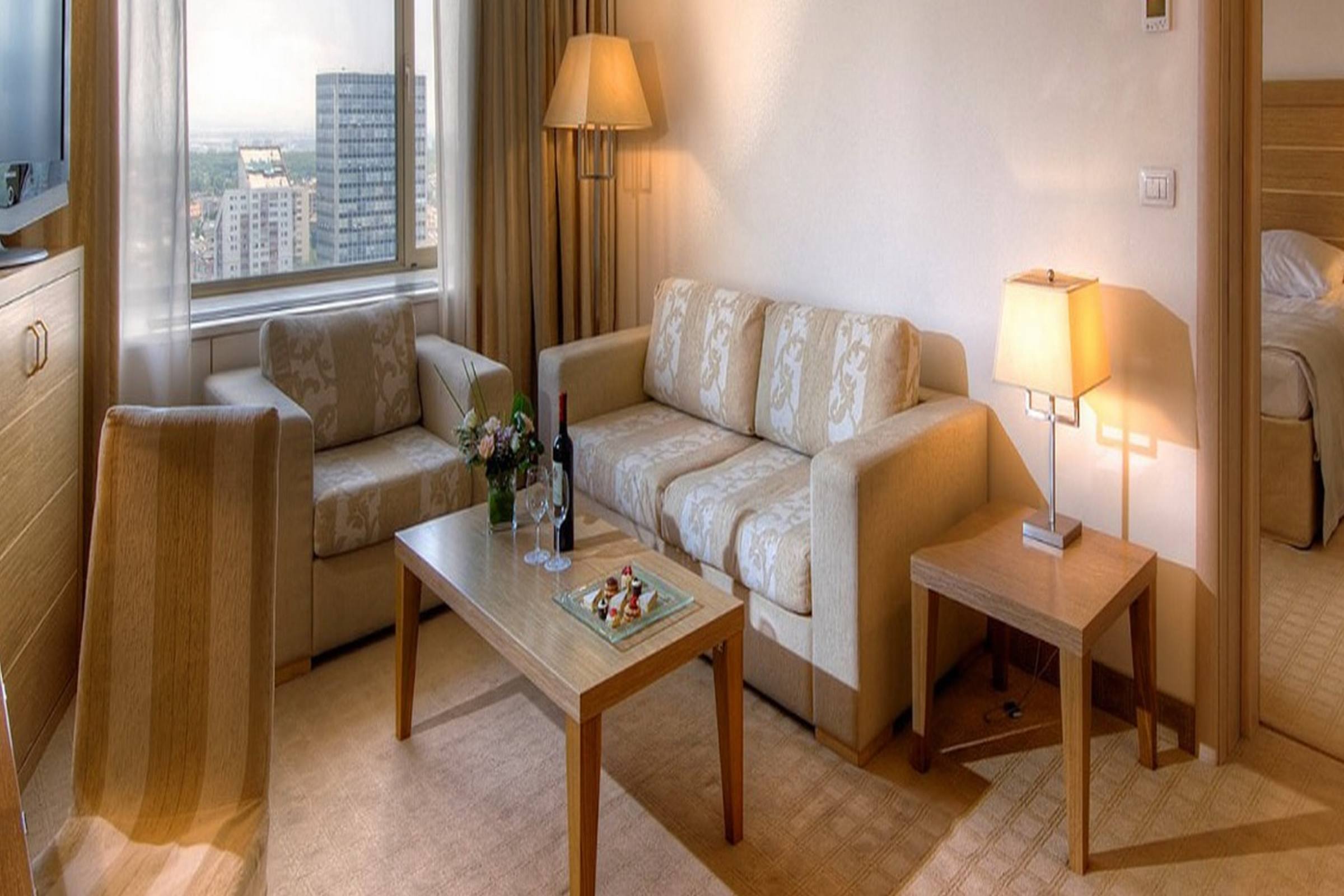 Junior Suite Capacity 1