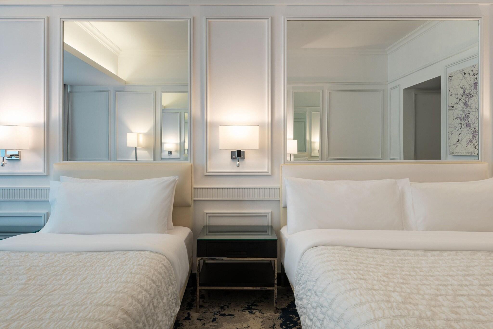 Triple Deluxe King Bed