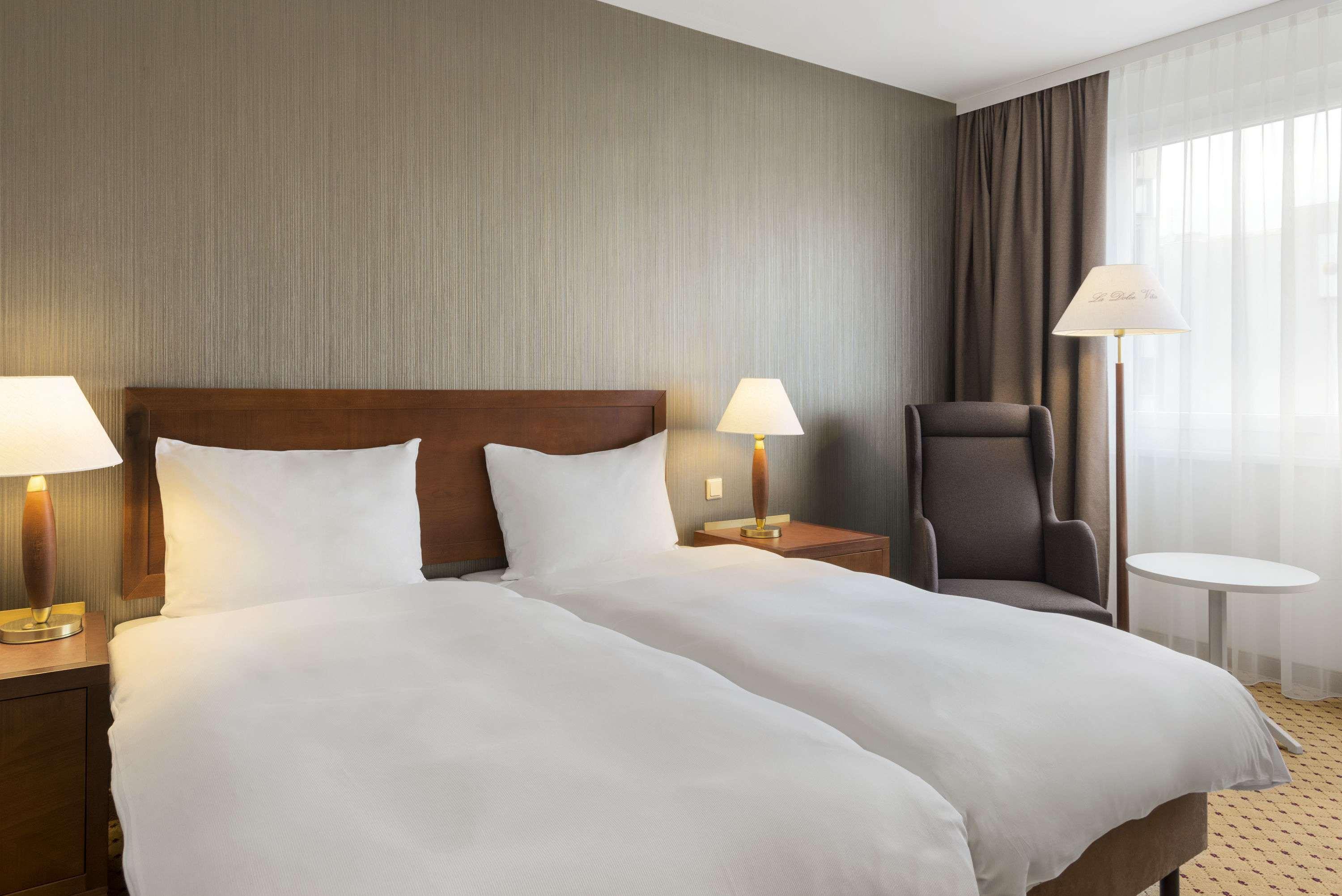 Double King Bed Non Smoking