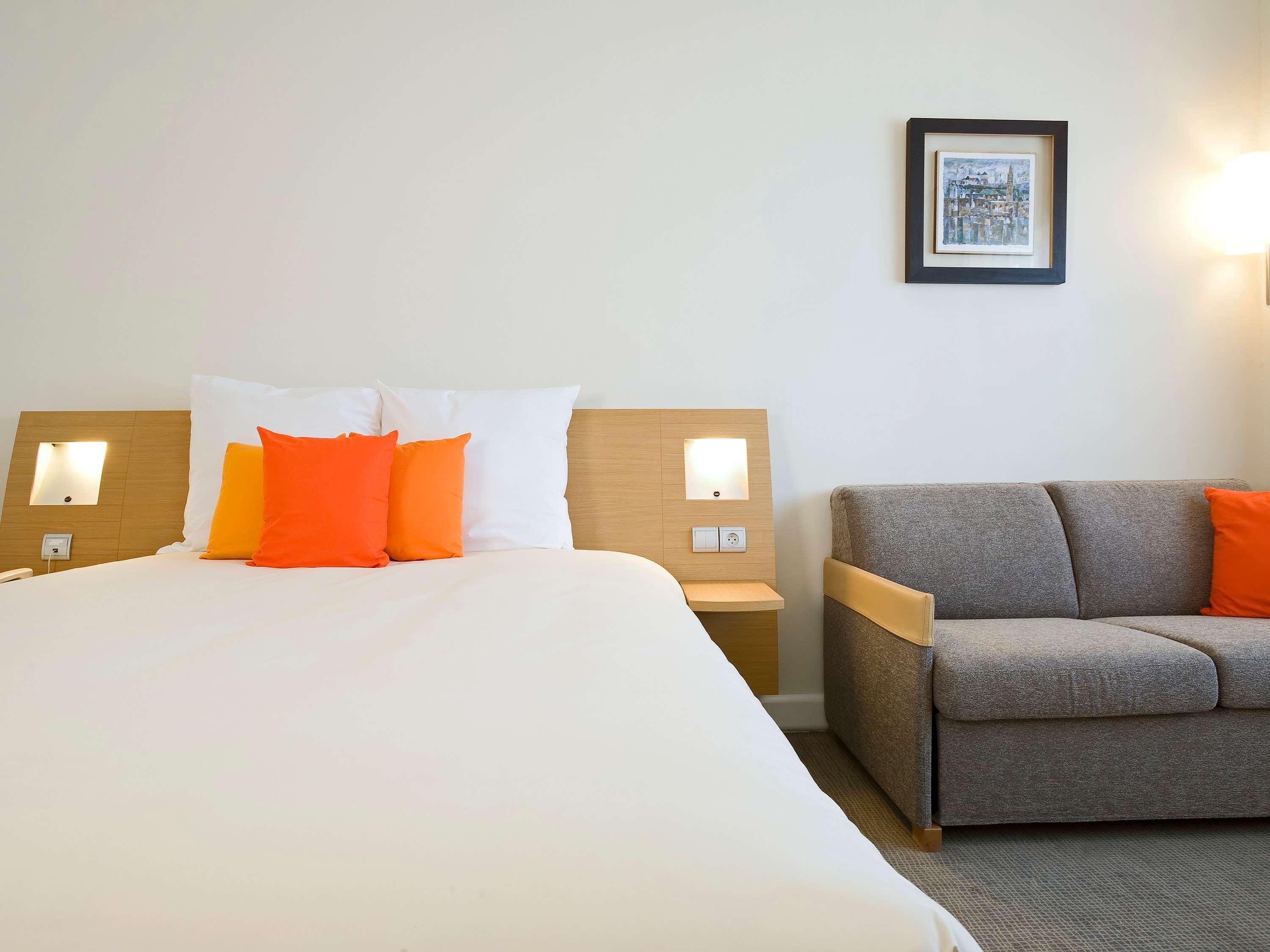 Double Classic Double Bed