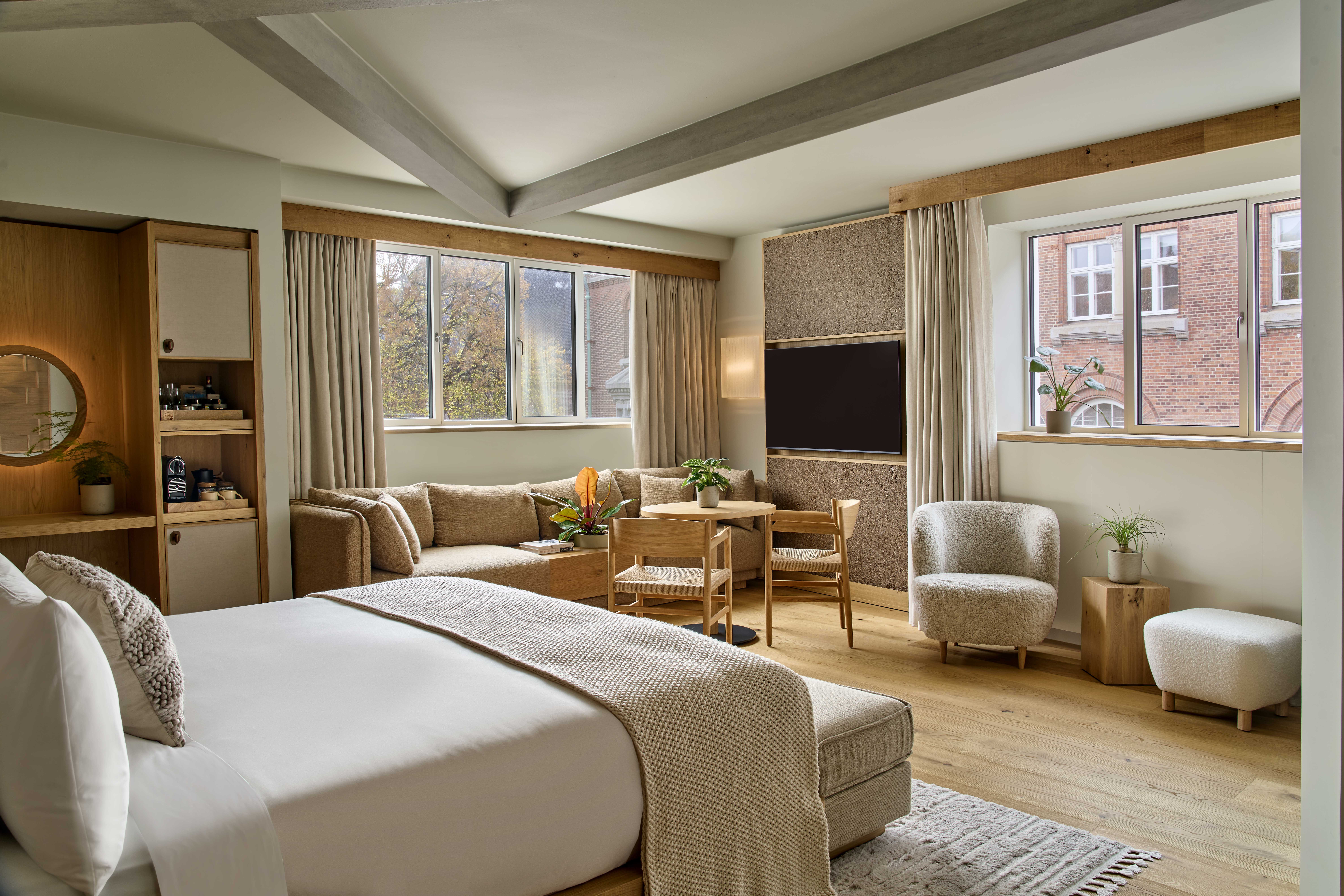 Junior Suite Standard