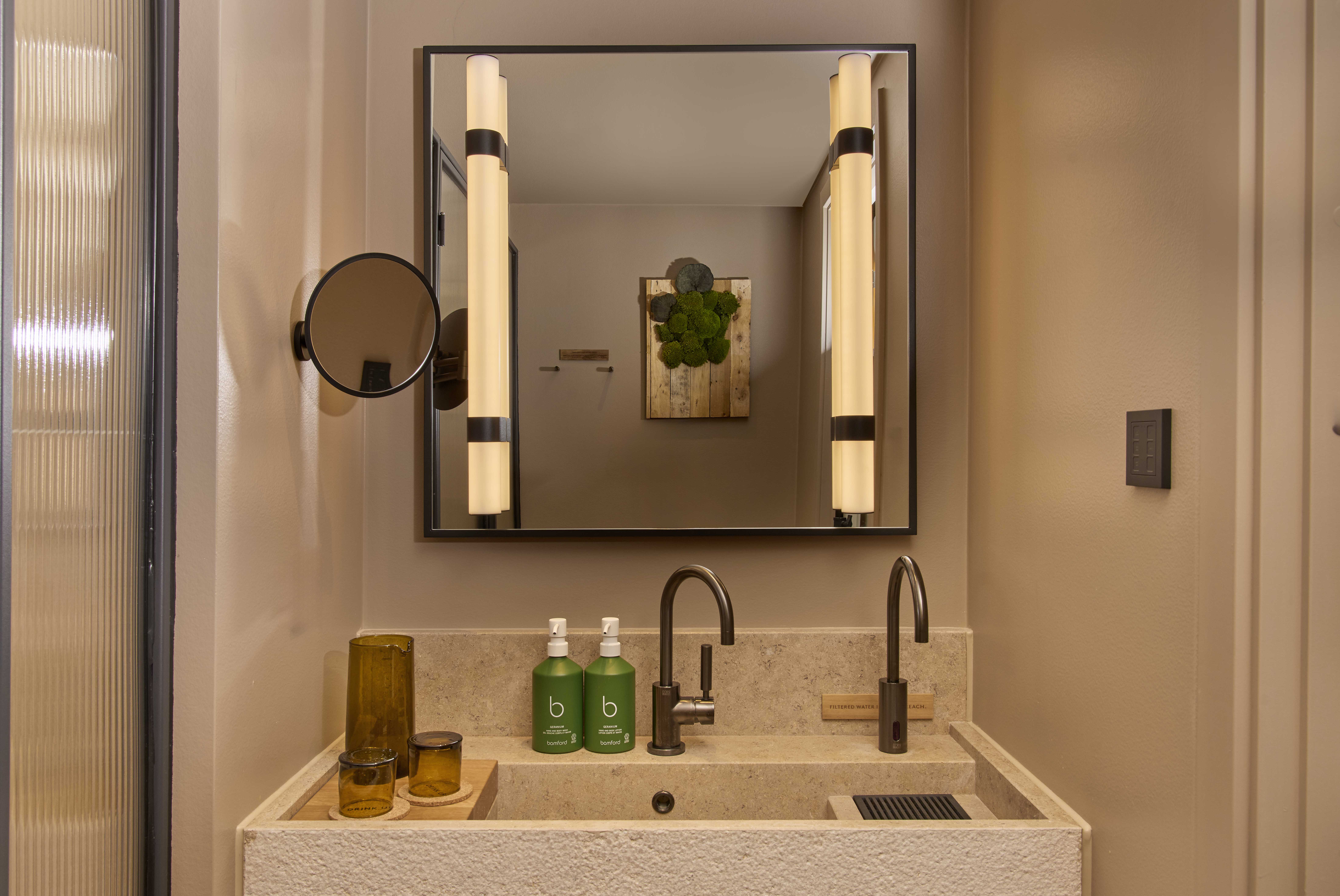 Double City View King Bed