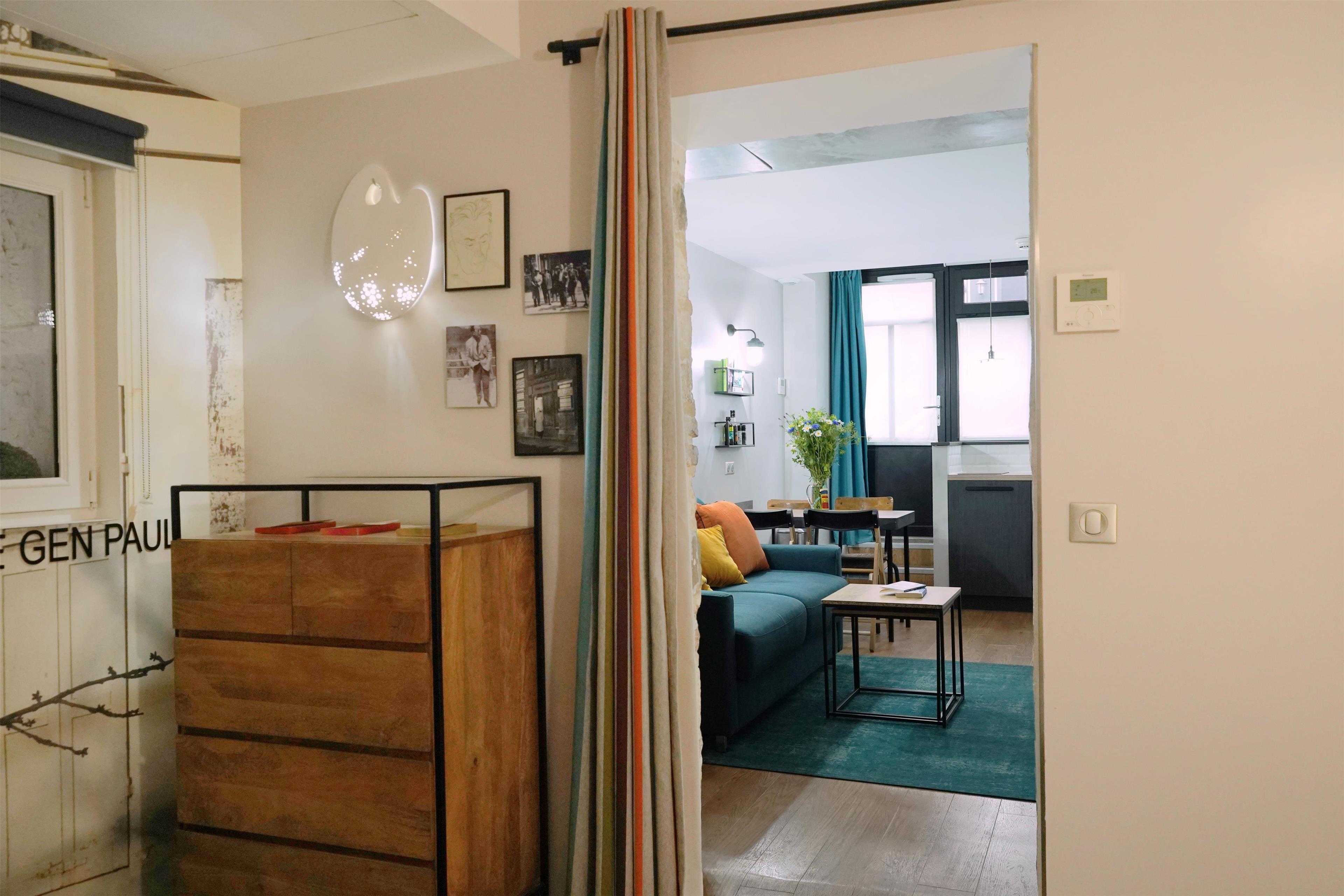 Apartment King Size Bed