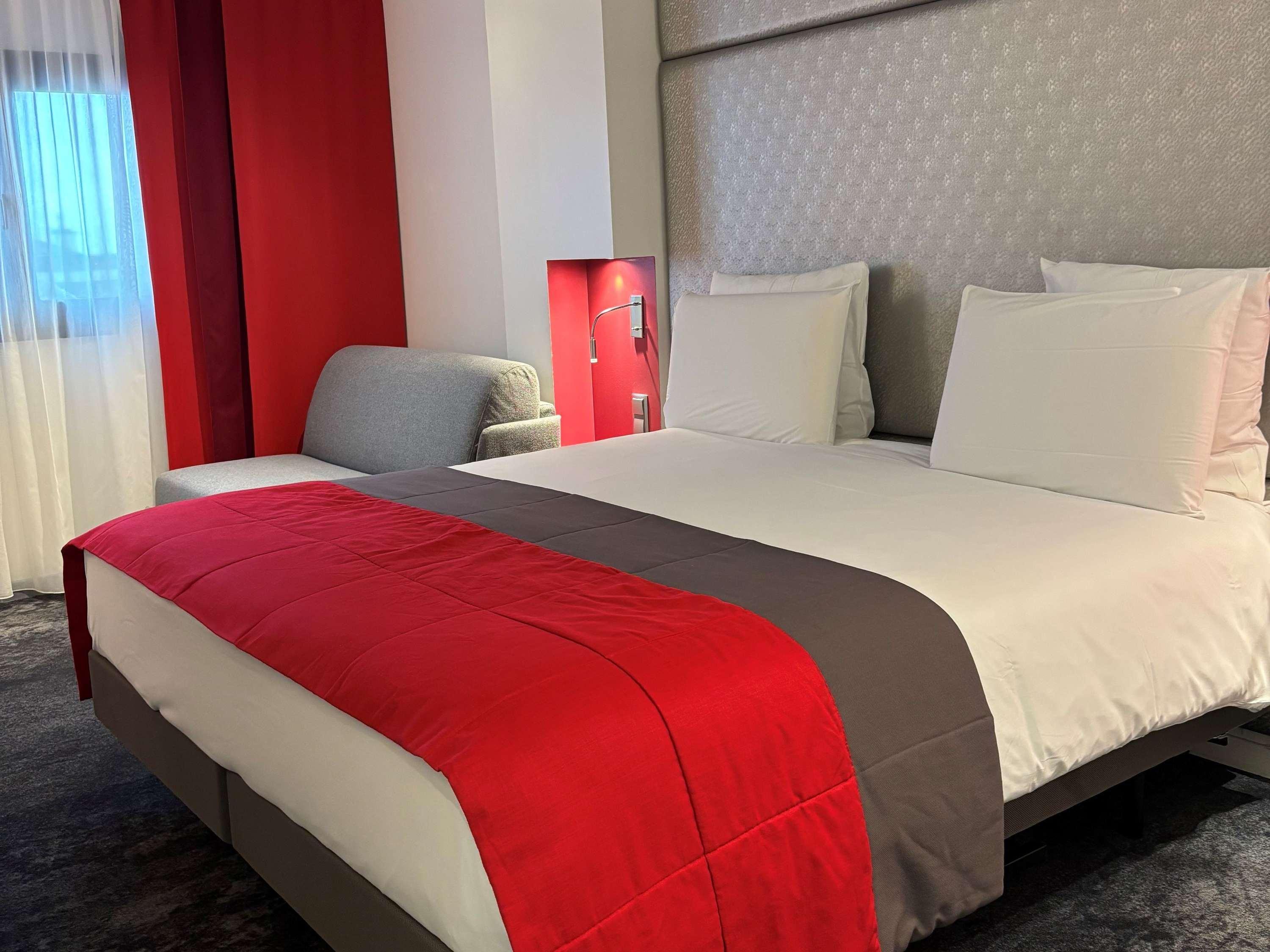 Double Superior with Double Bed