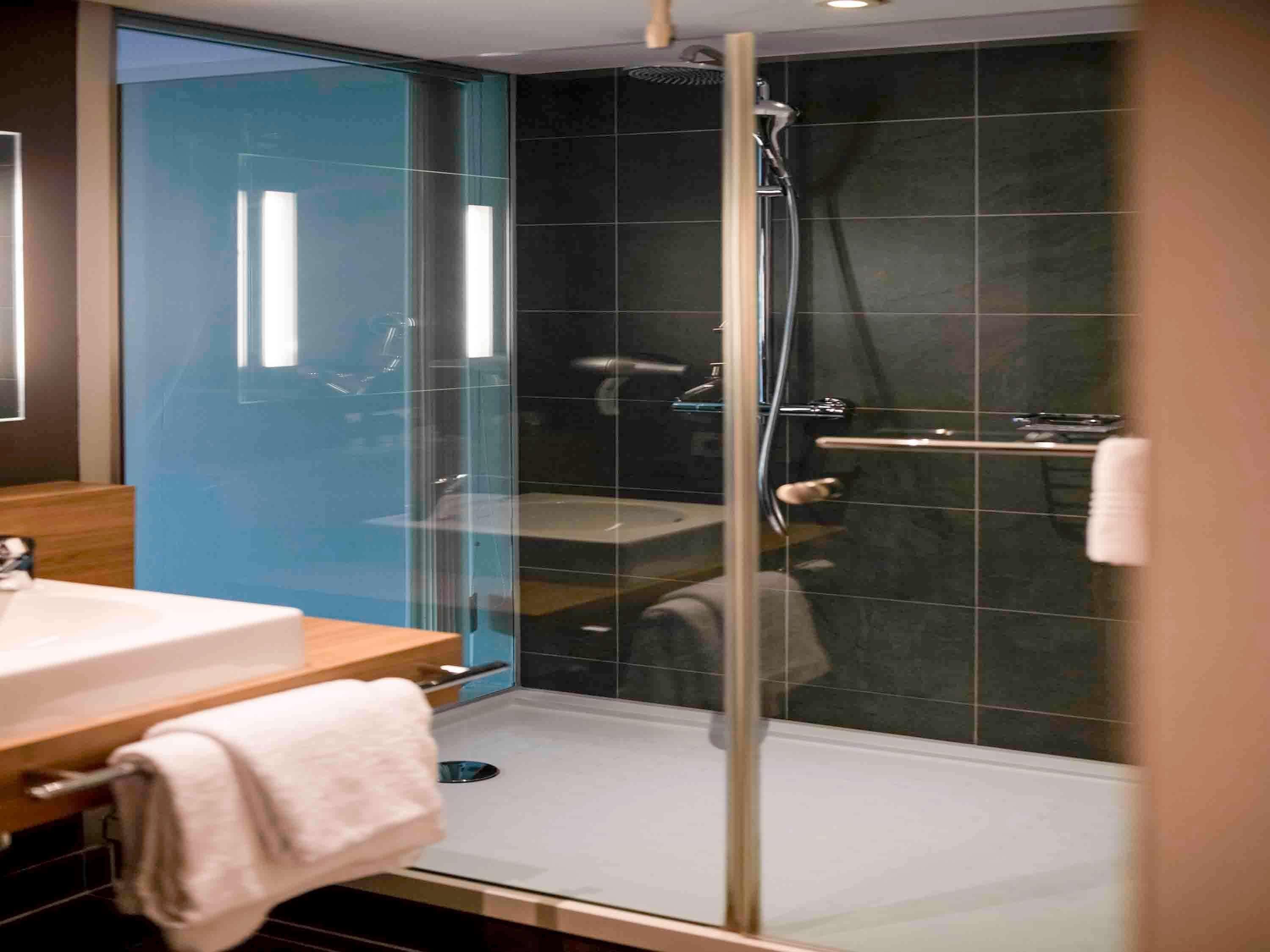 Family Room Connecting Room