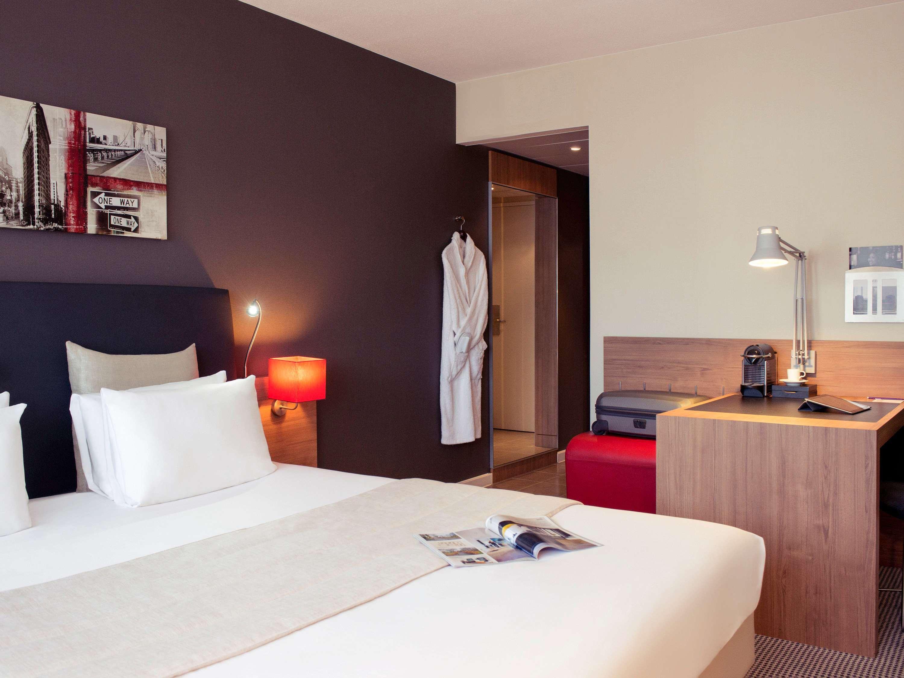 Family Room Connecting Room