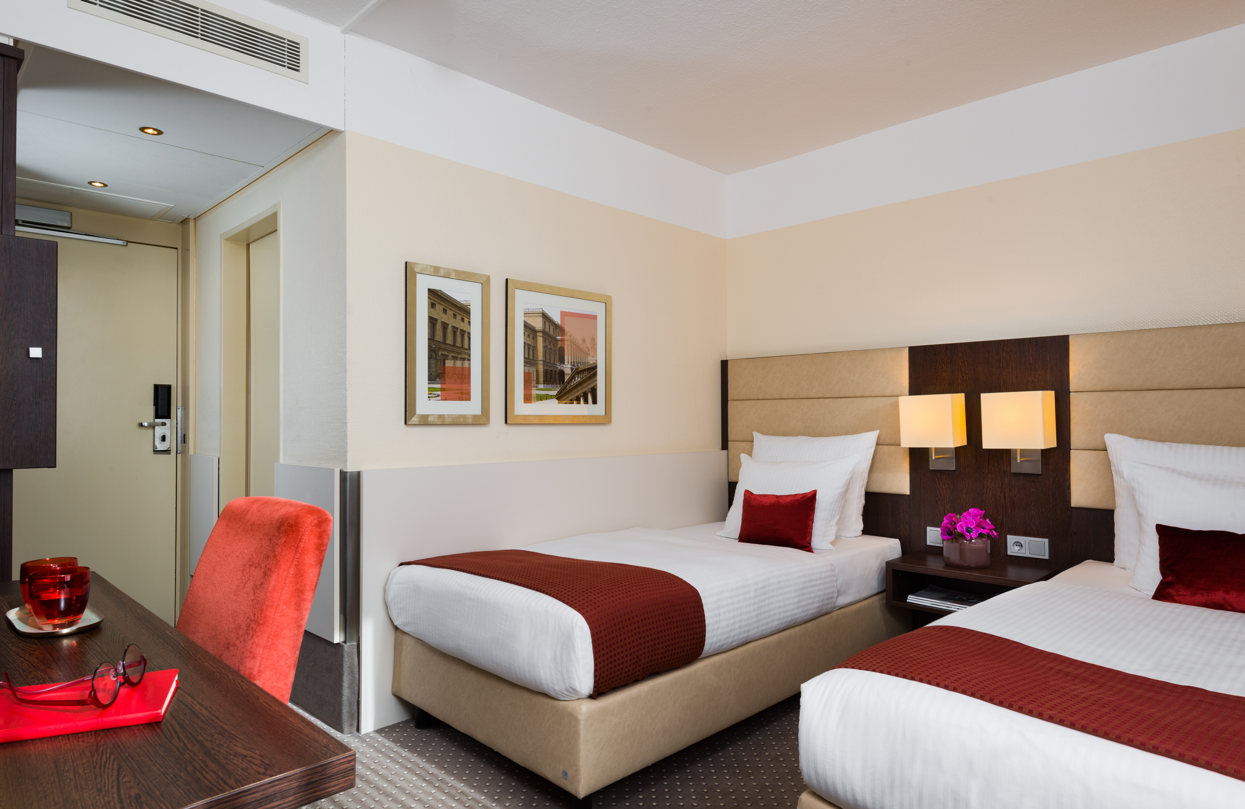 Double or Twin Standard