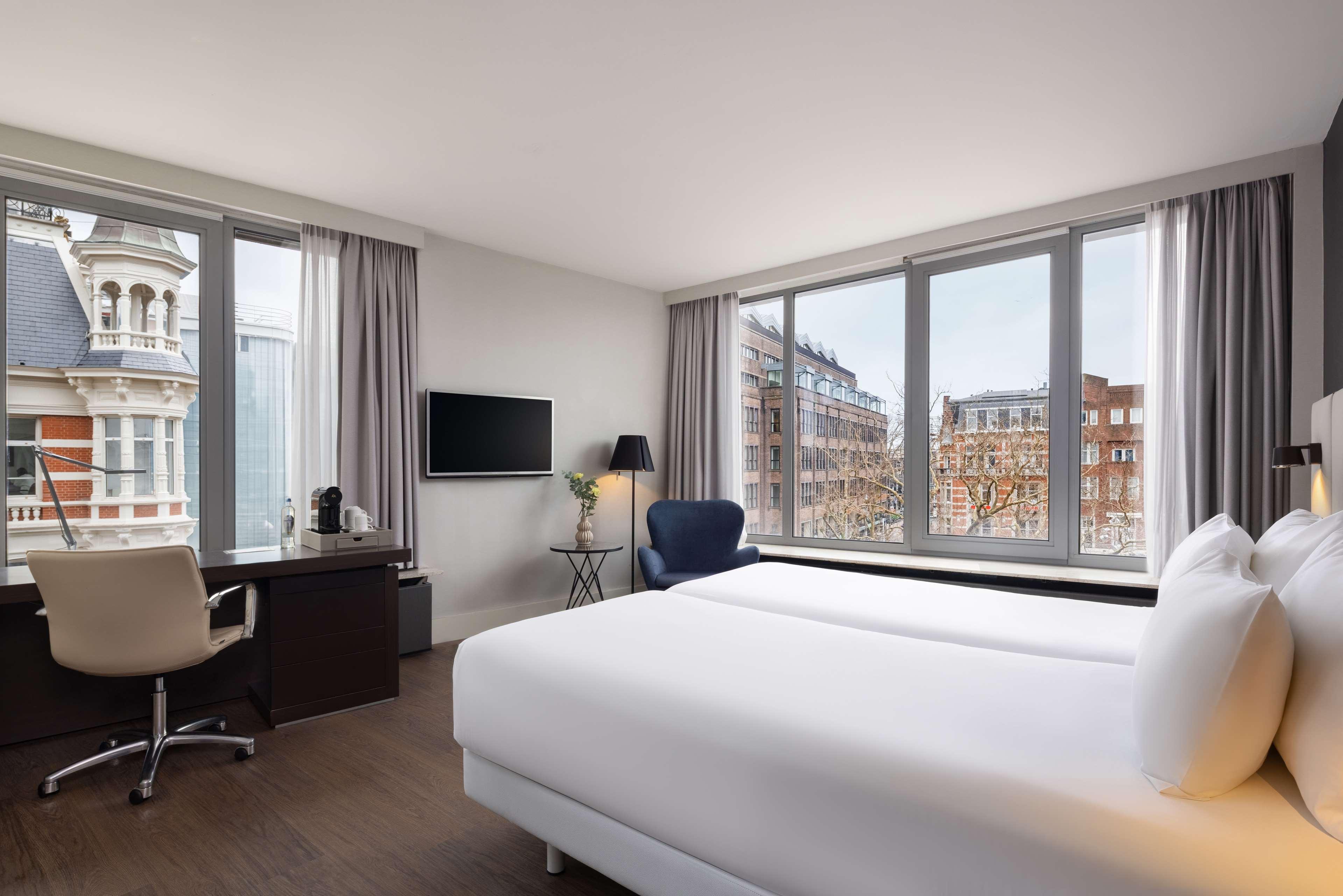 Double Superior with Views