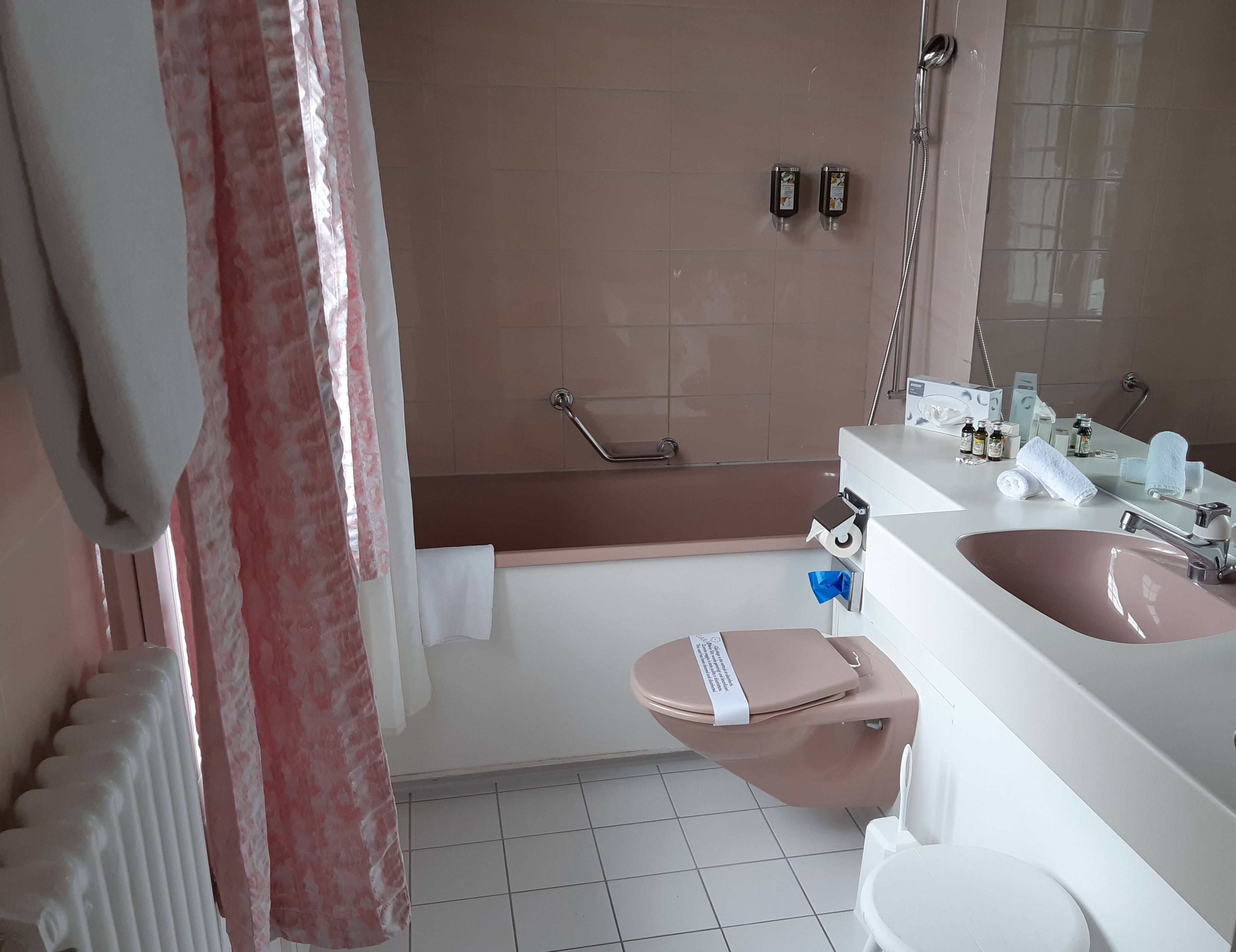 Double or Twin Deluxe Two Beds