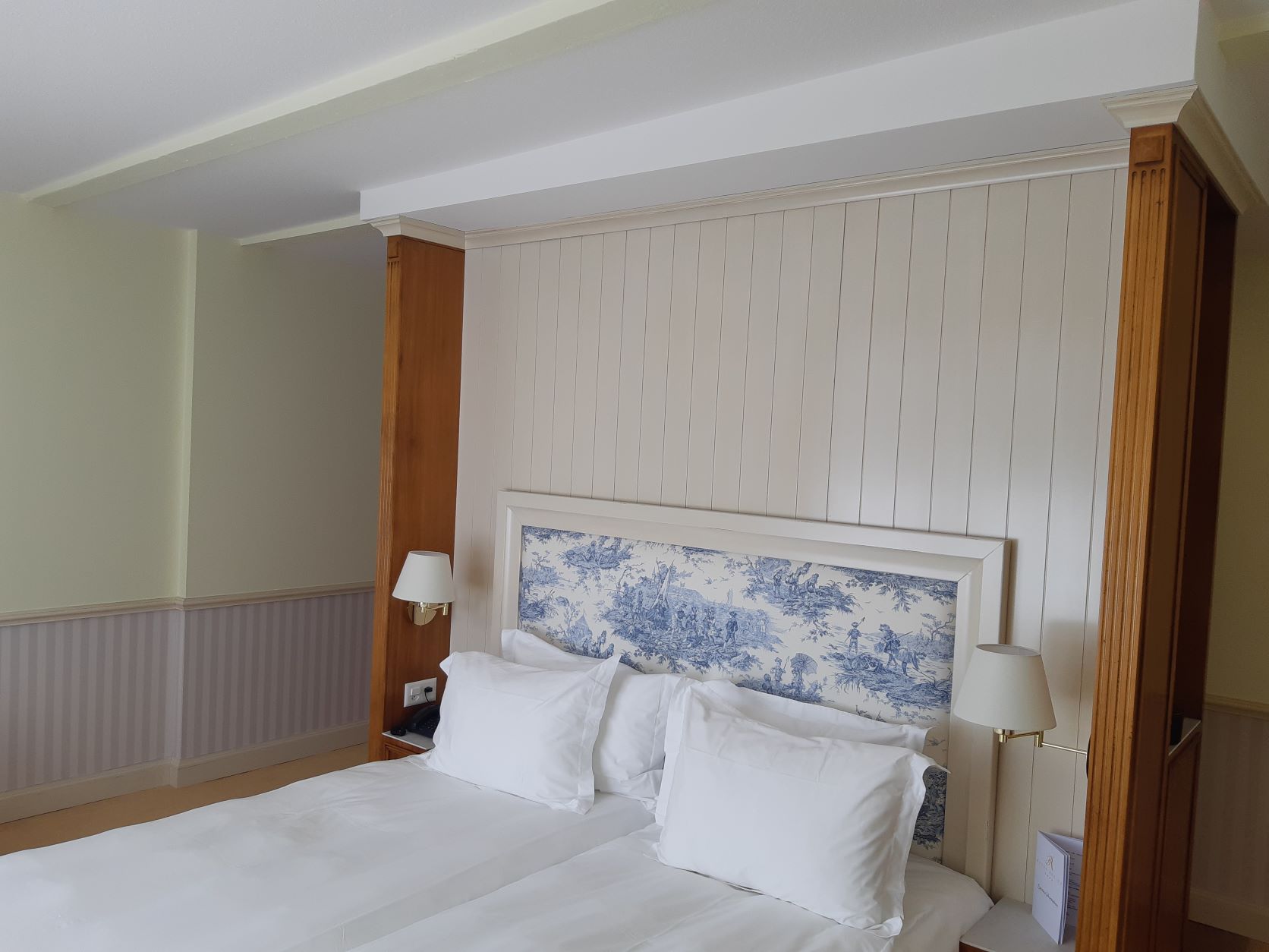 Twin Superior with Balcony