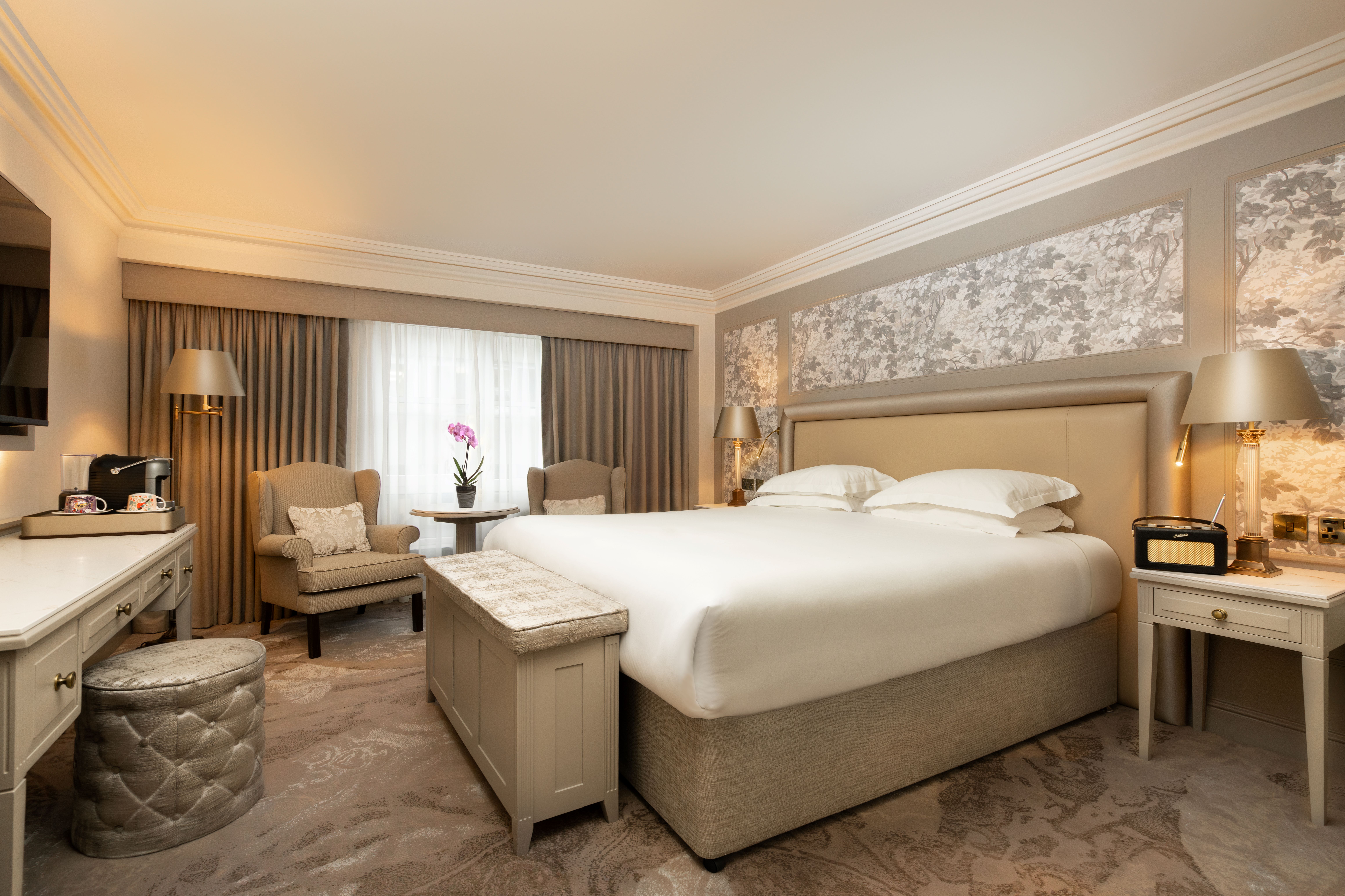 Double Deluxe King Bed