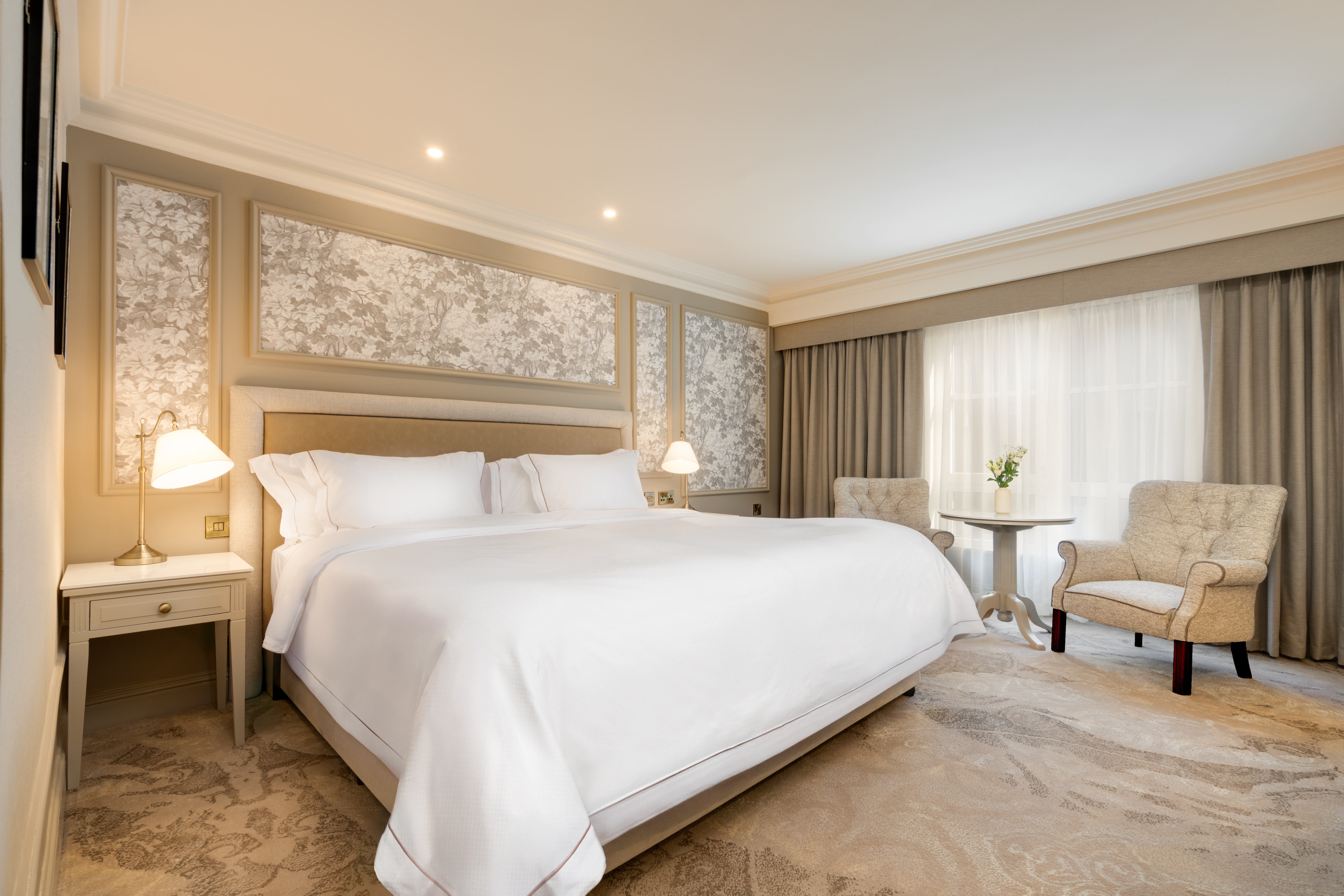 Double Deluxe King Bed