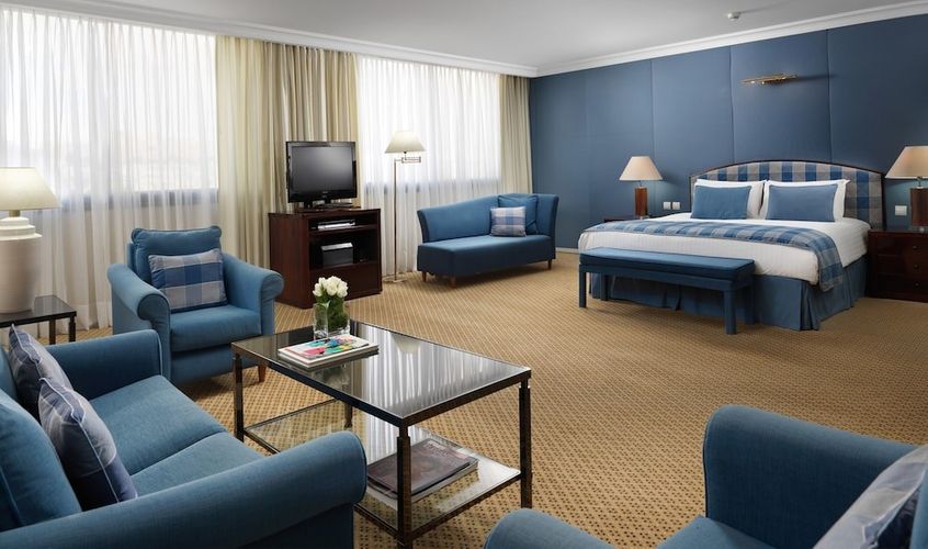 Double Deluxe King Bed