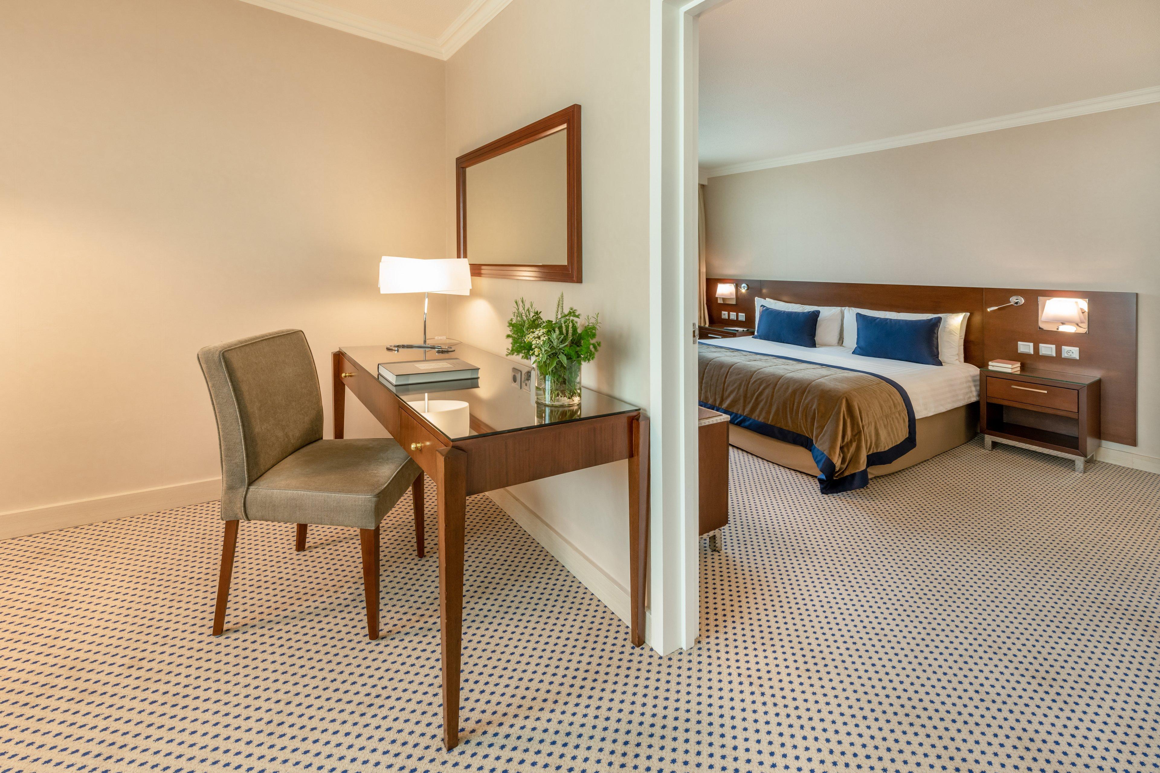 Junior Suite King Size Bed