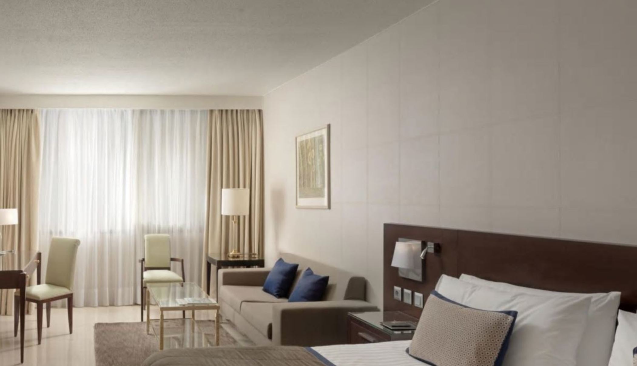 Double Superior King Bed