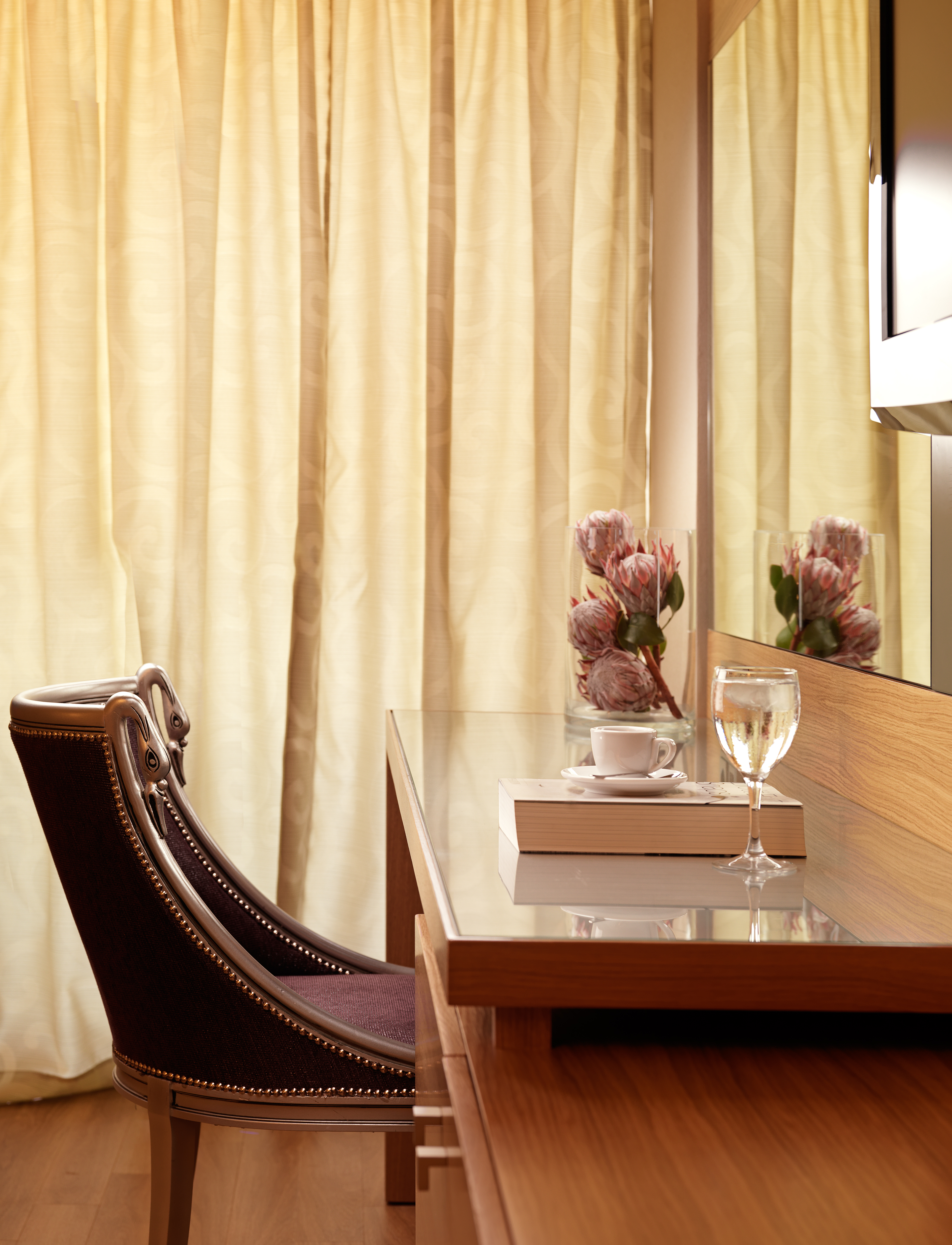 Double or Twin Executive