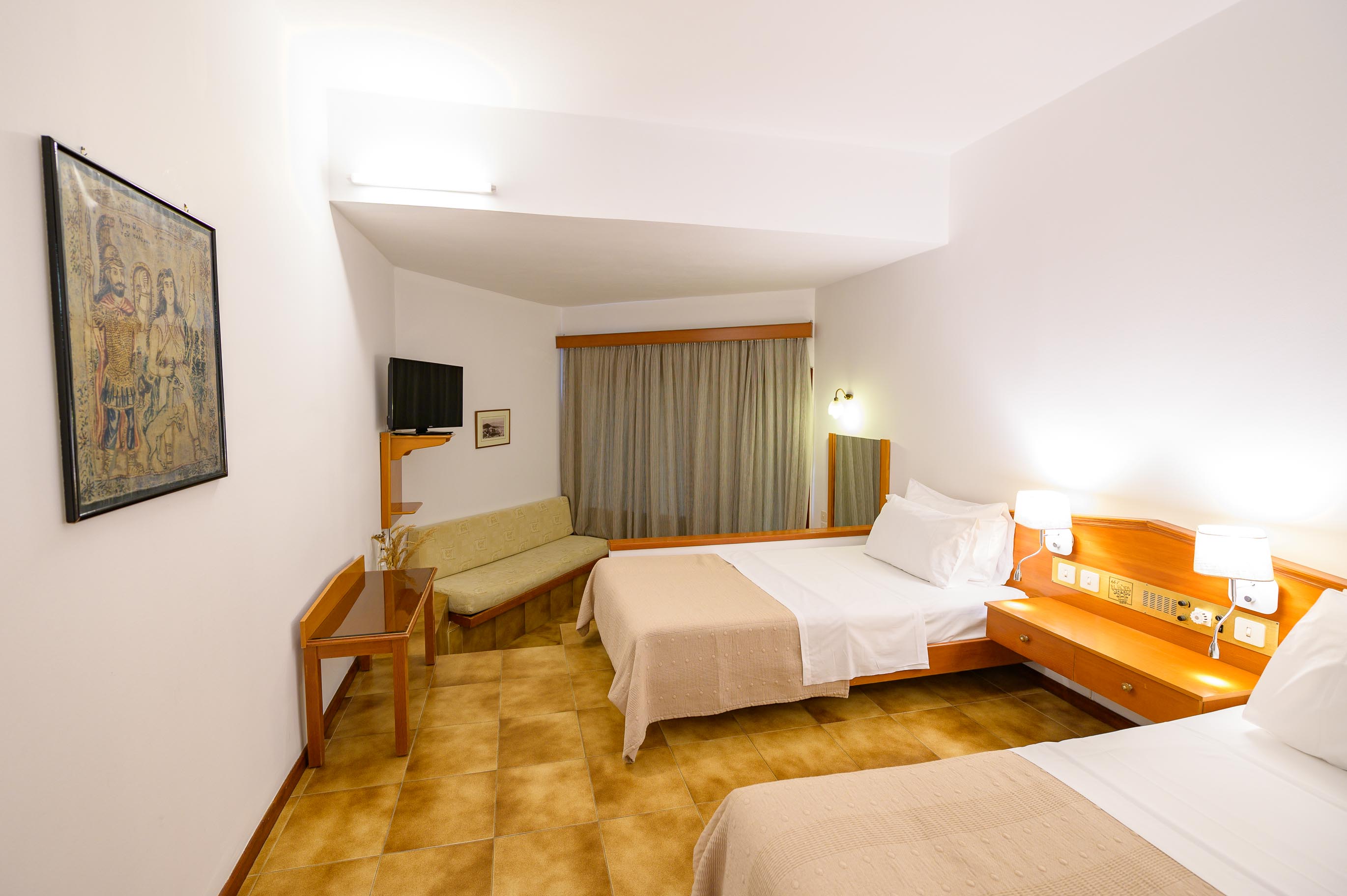 Double or Twin Standard