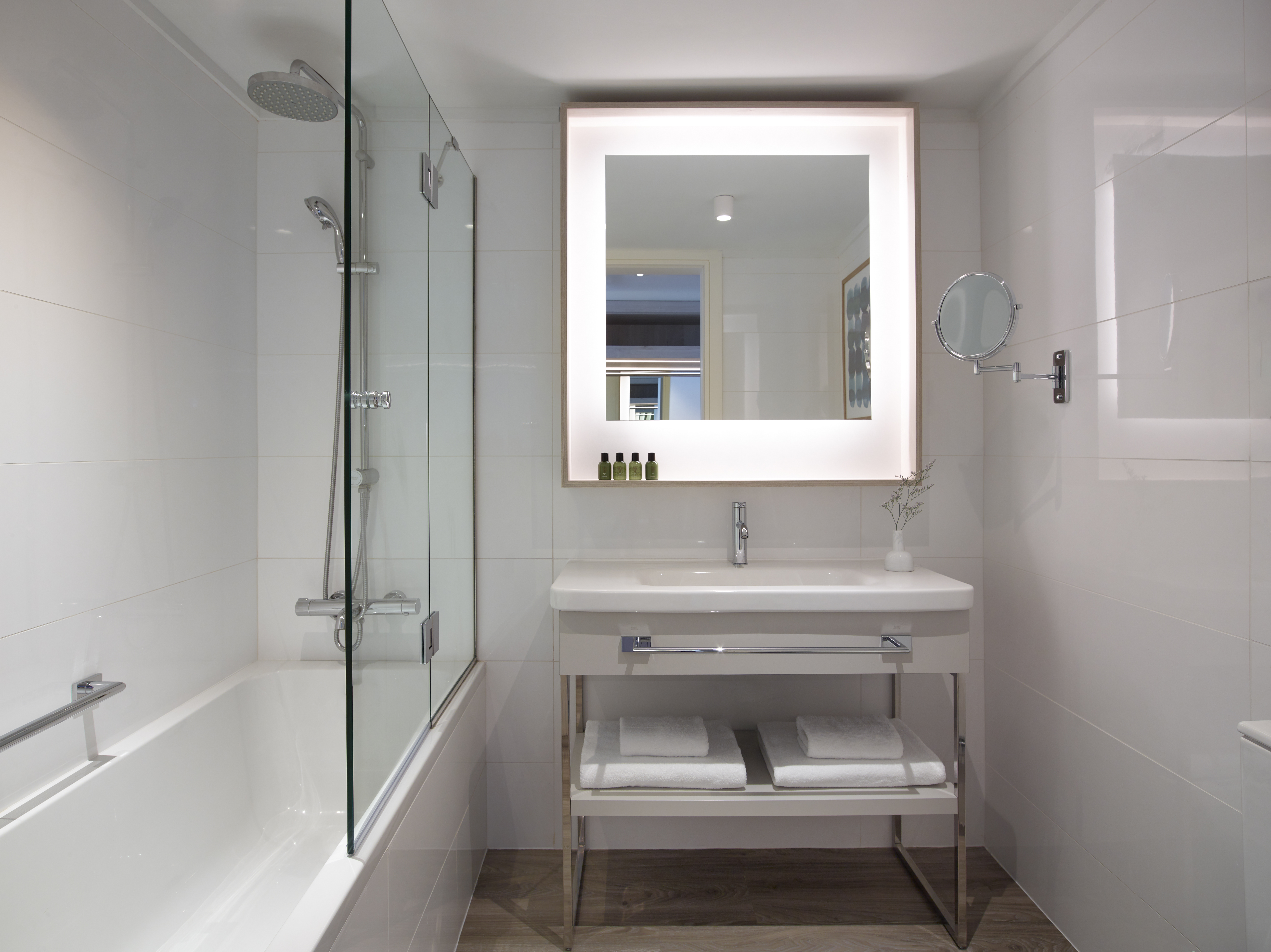 Double or Twin Deluxe