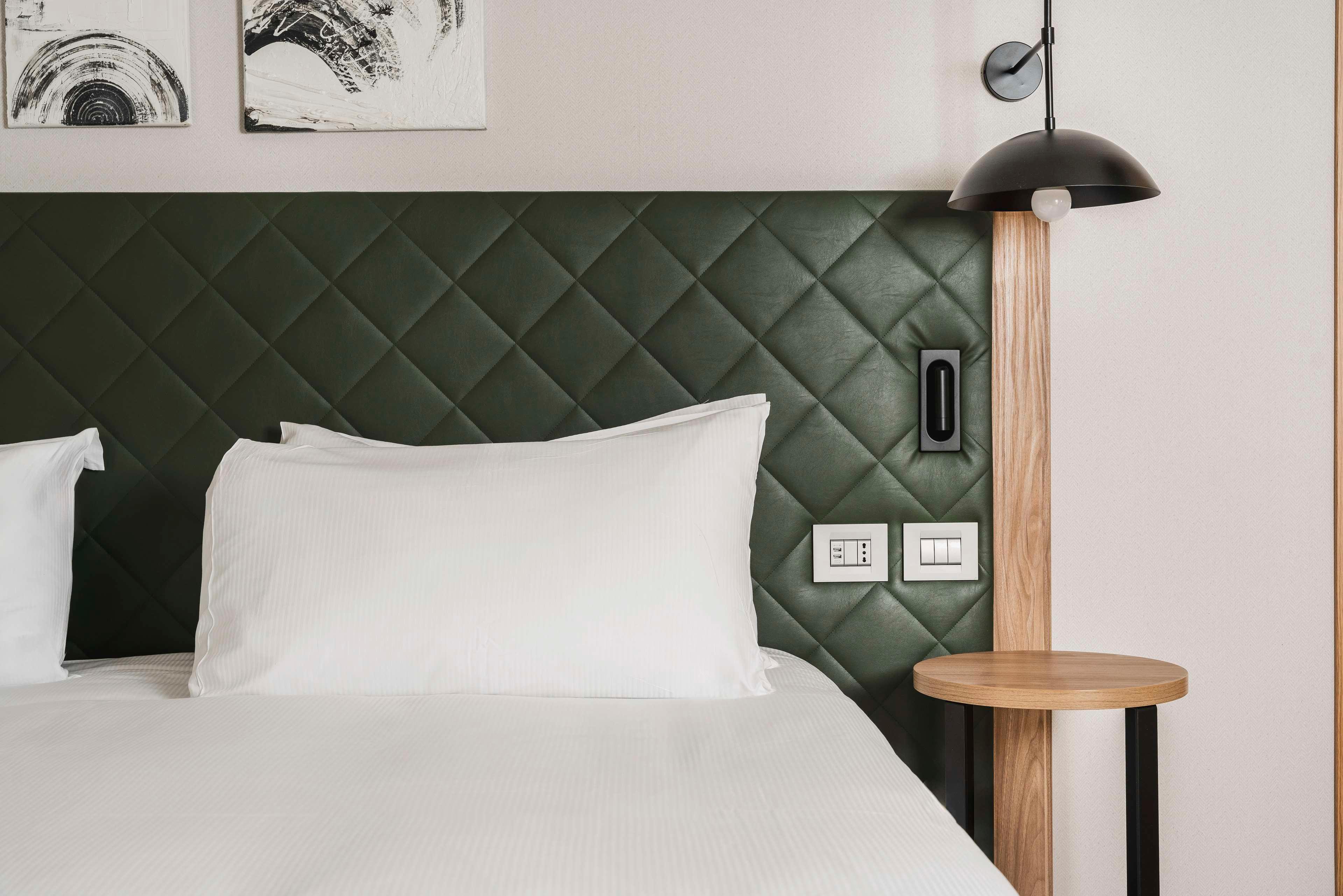 Double King Size Bed