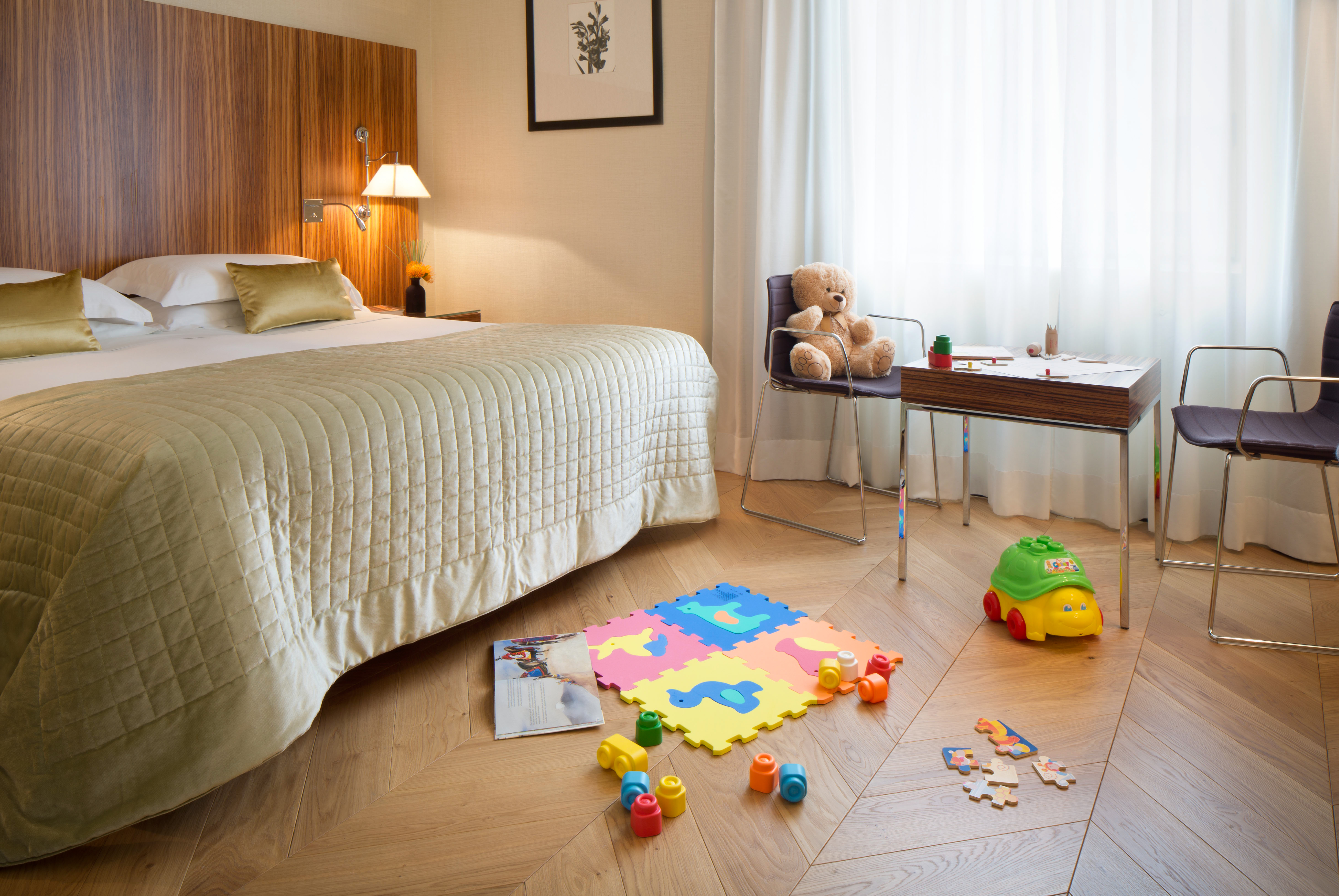 Family Room Connecting Room