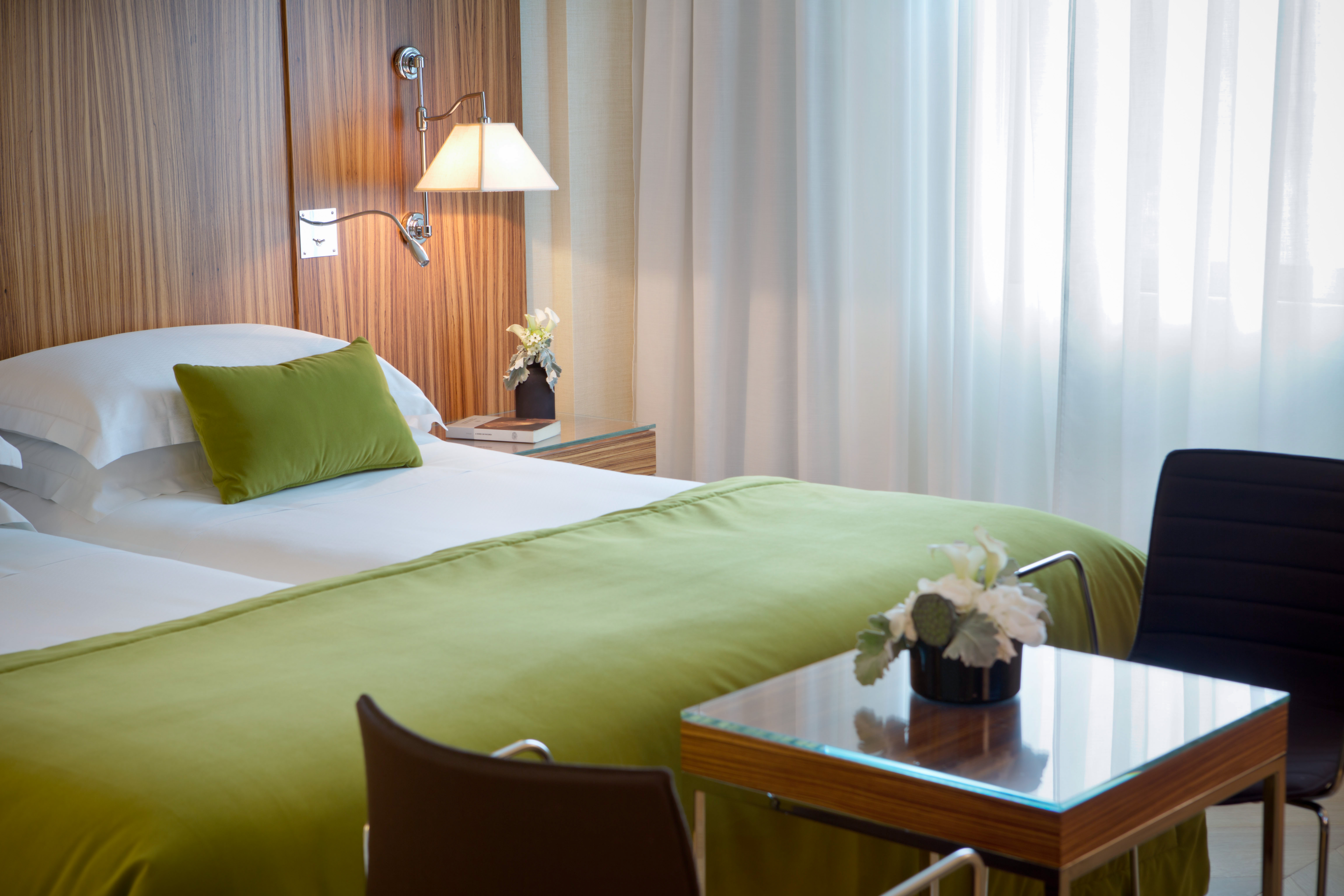 Double or Twin Deluxe