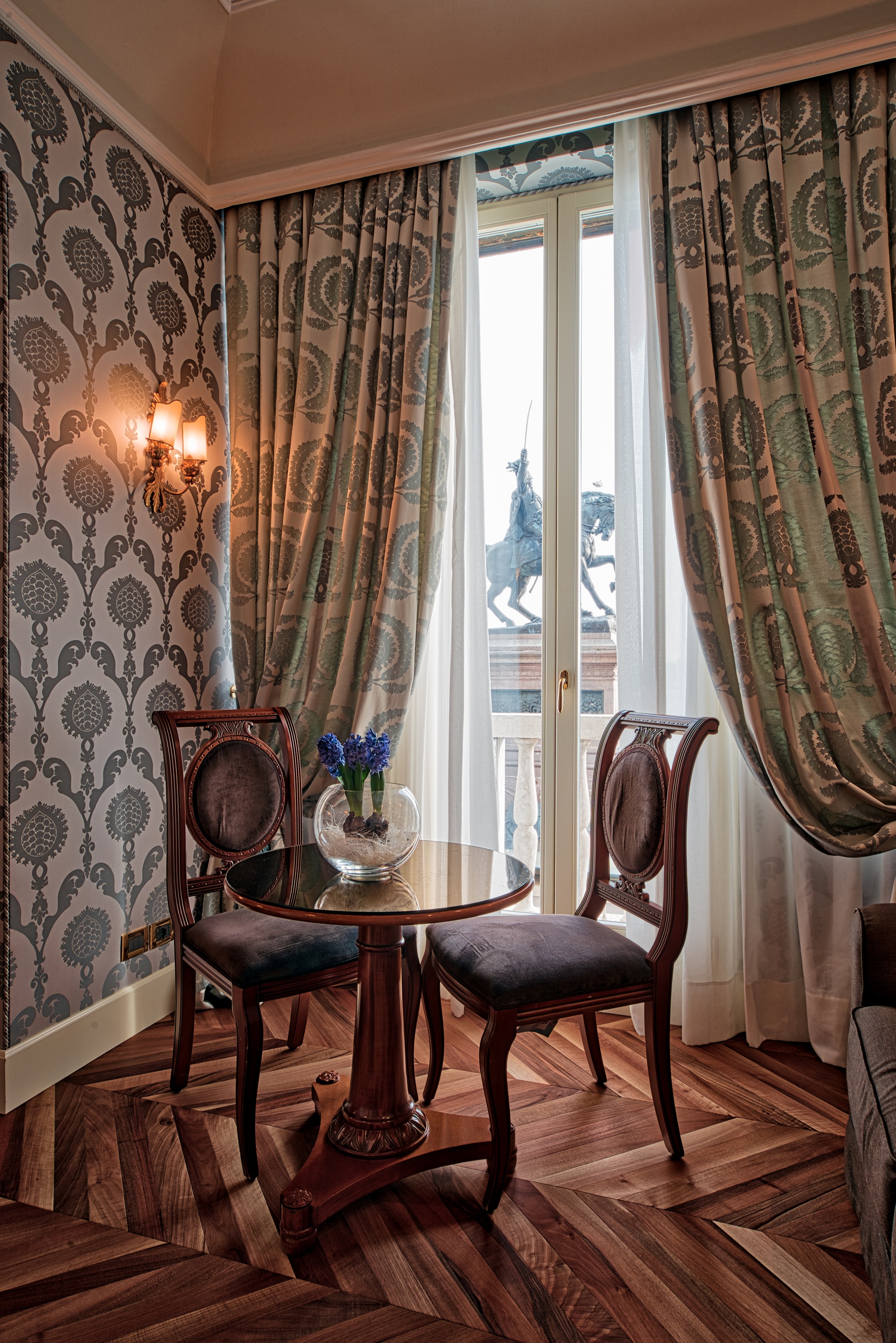 Junior Suite with Balcony