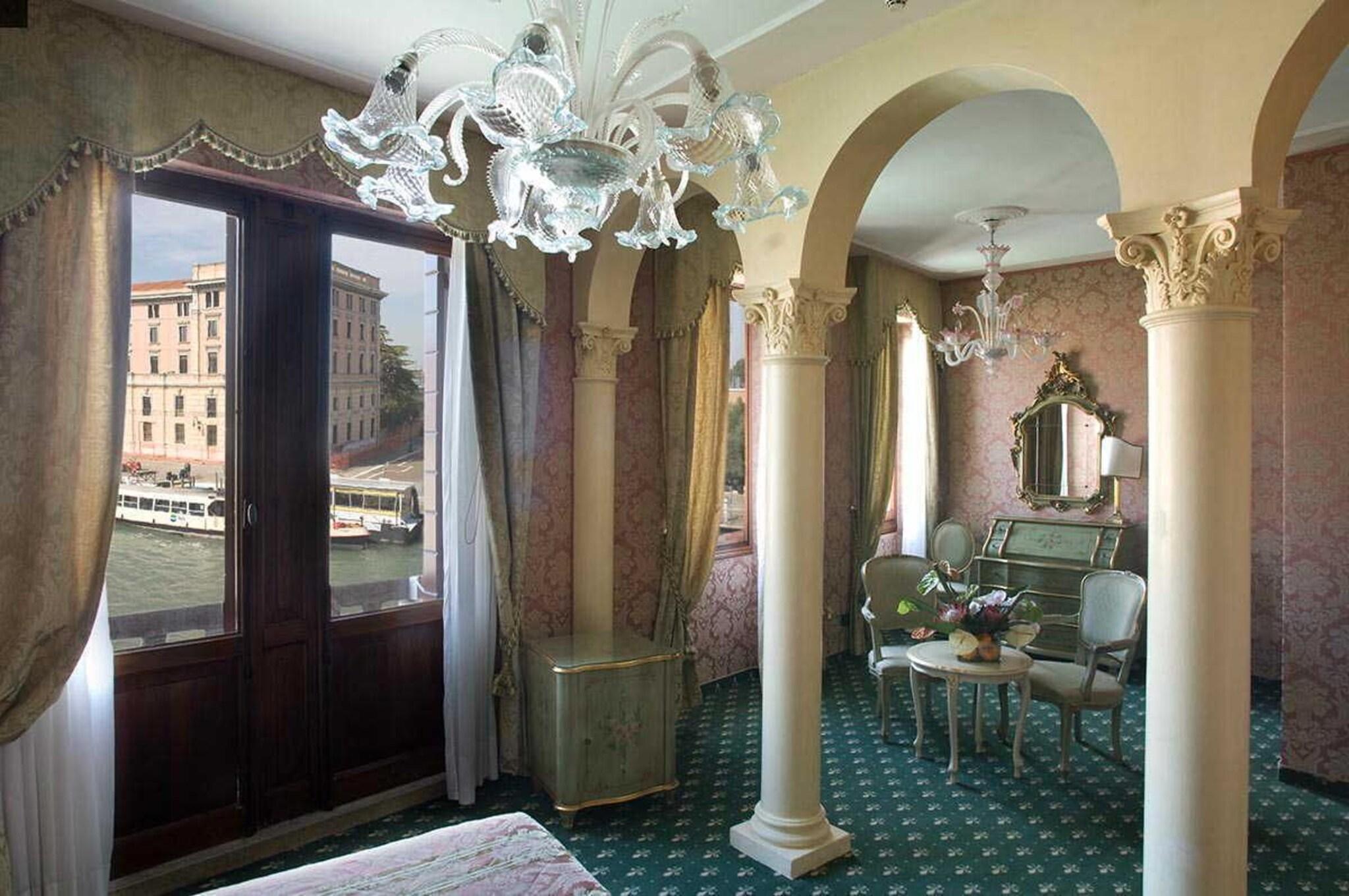 Junior Suite with Double Bed