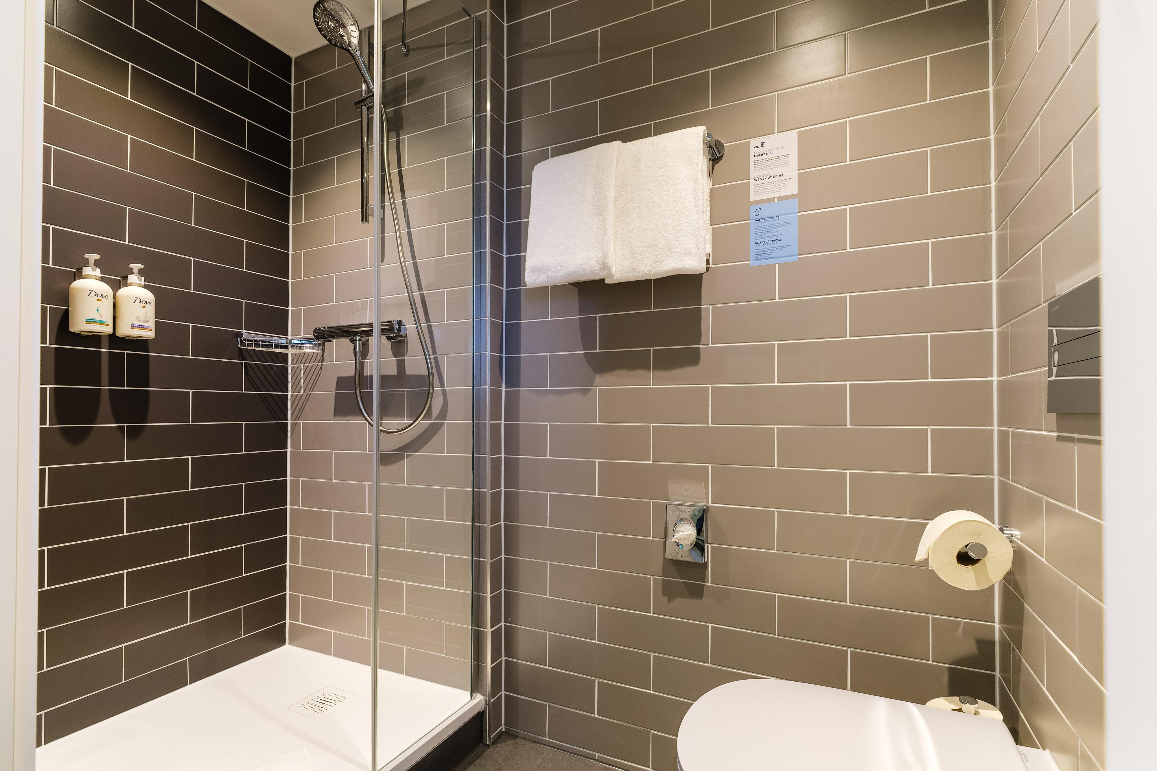 Double Queen Size Bed