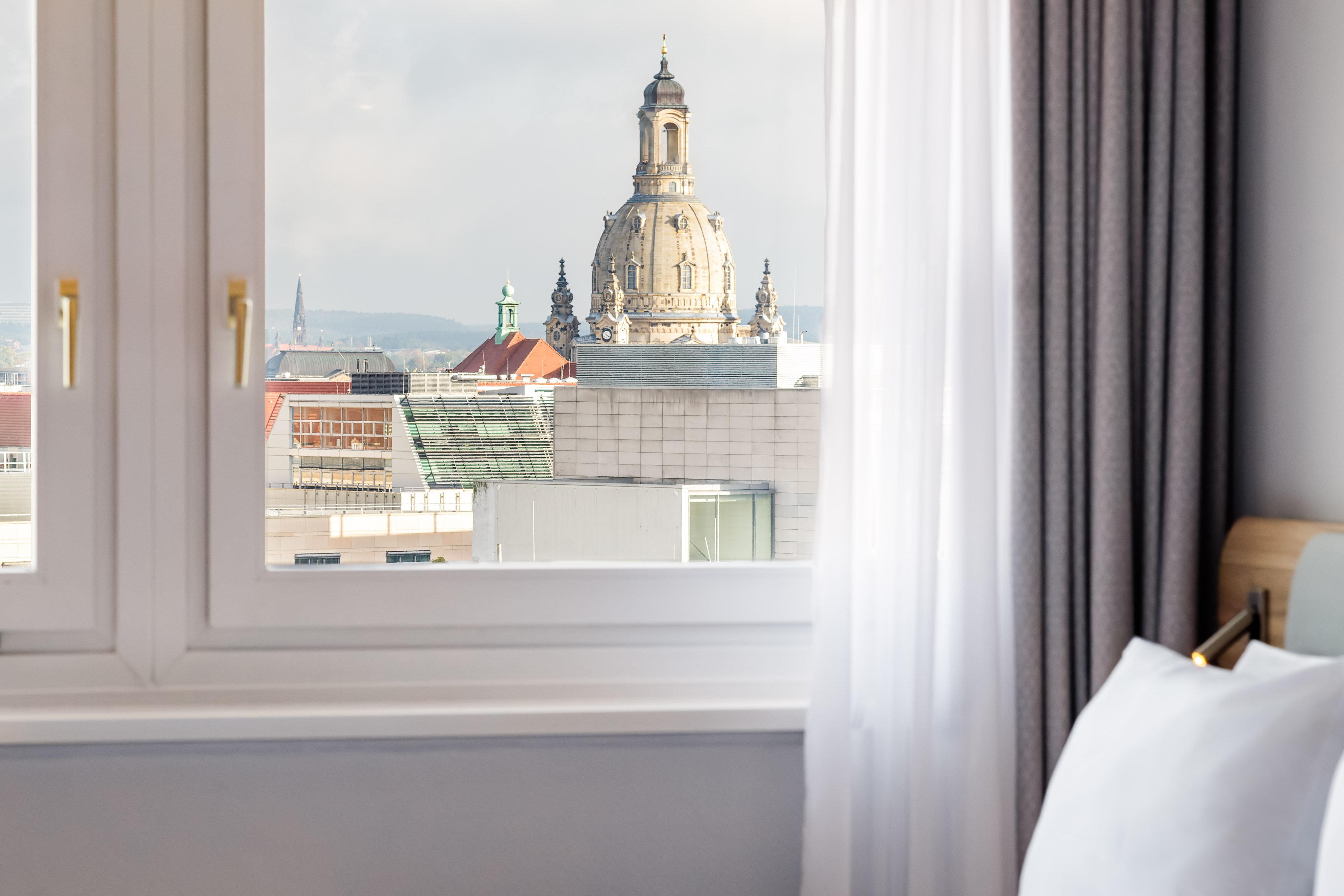 Double Queen Size Bed