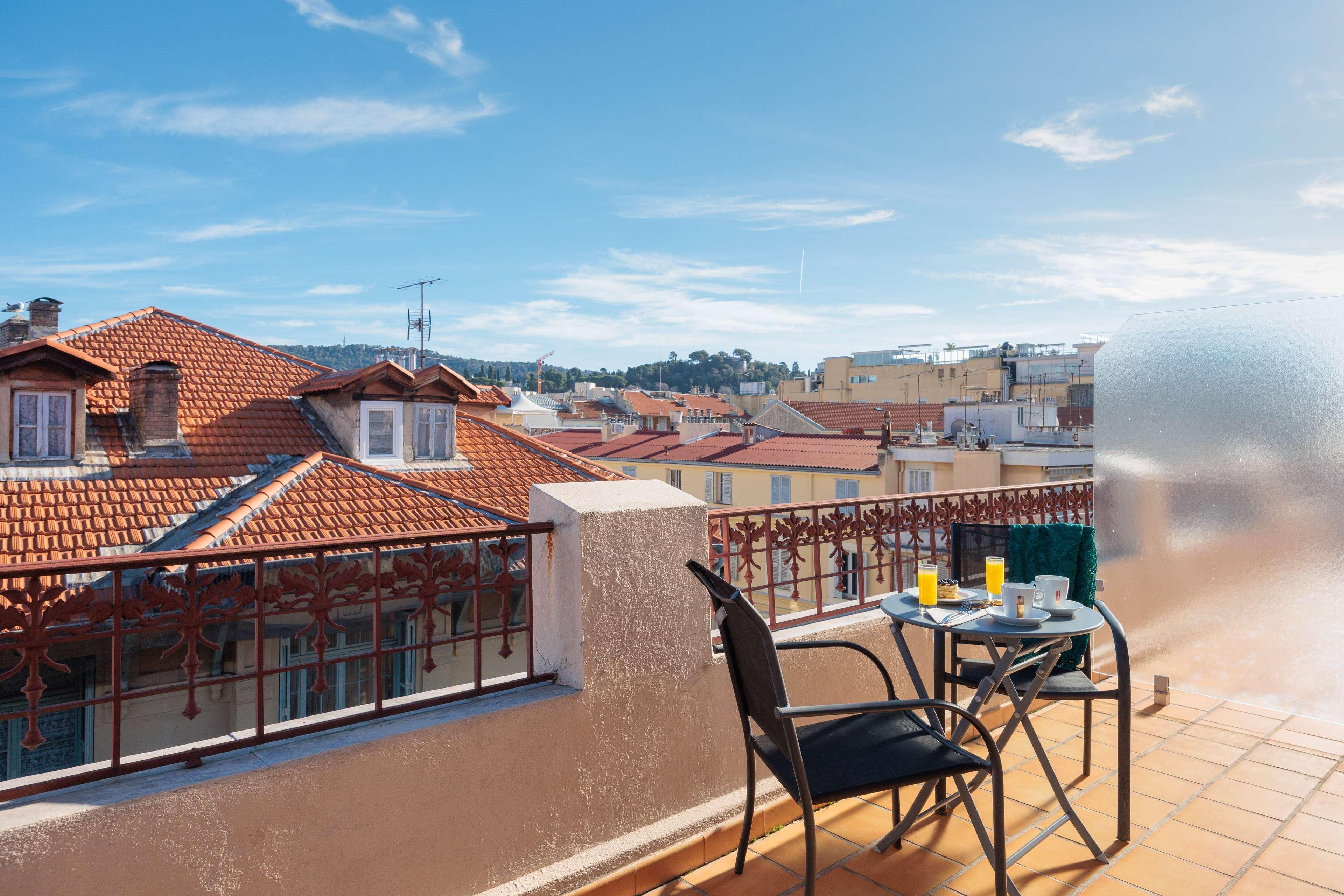 Junior Suite King Bed Non Smoking