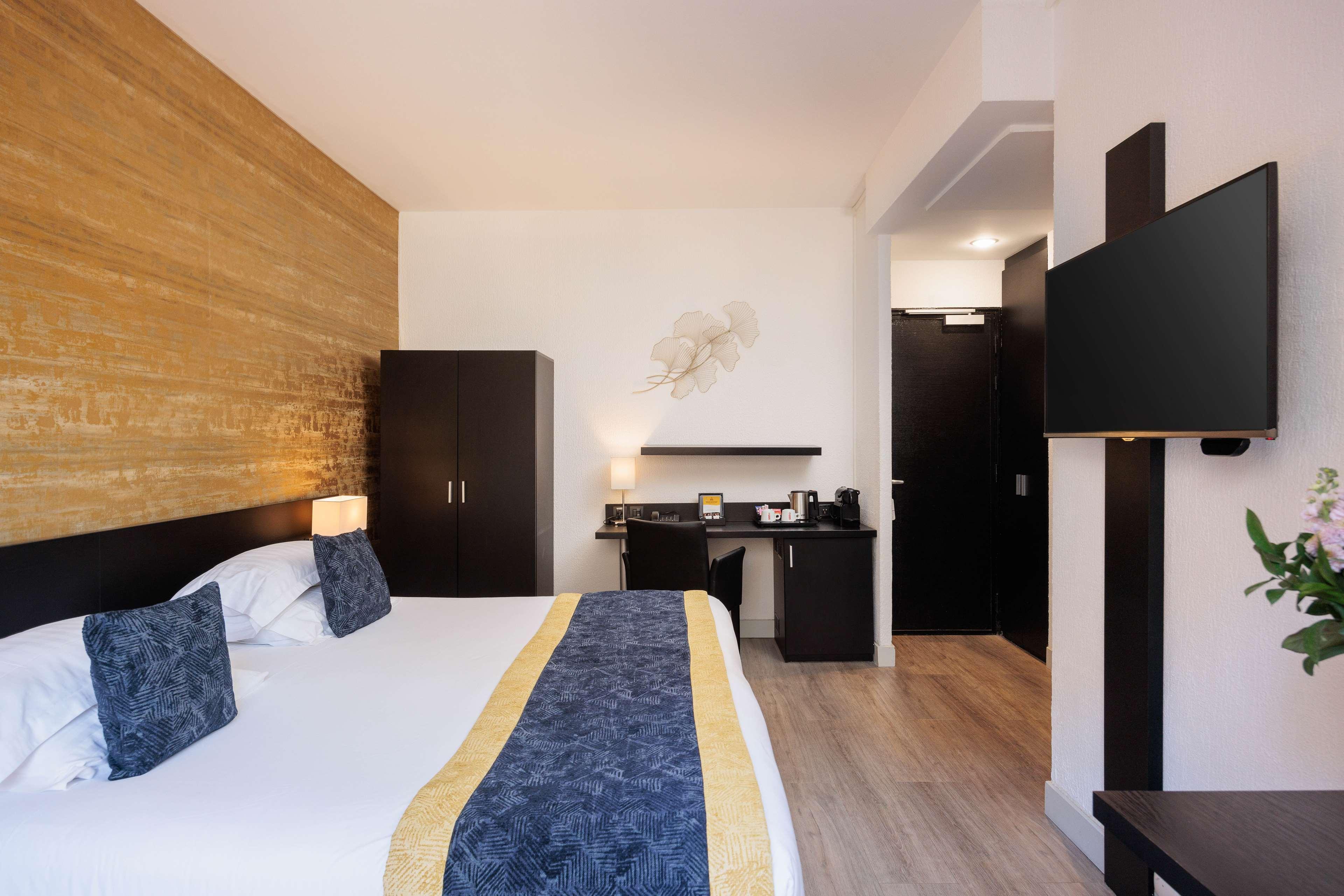 Double or Twin Deluxe