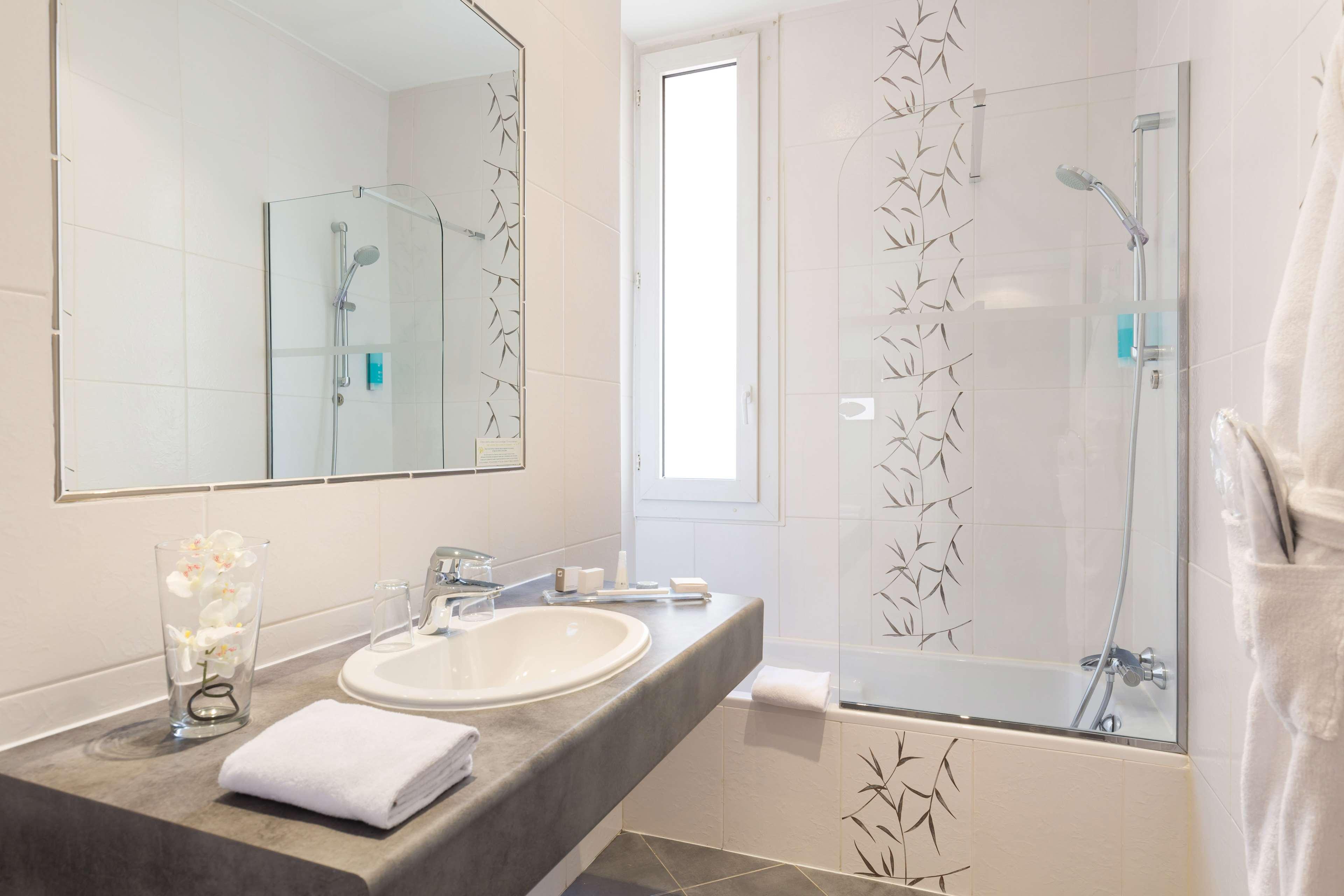 Double Superior King Bed