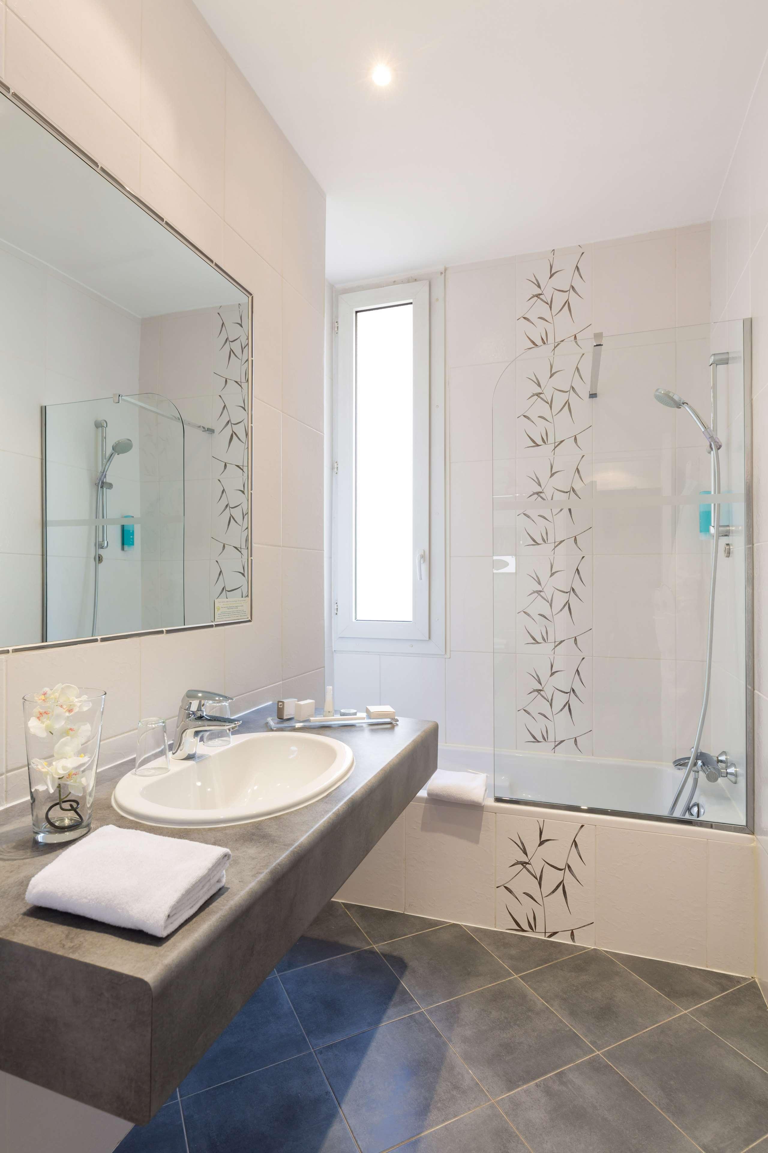 Double Superior King Bed