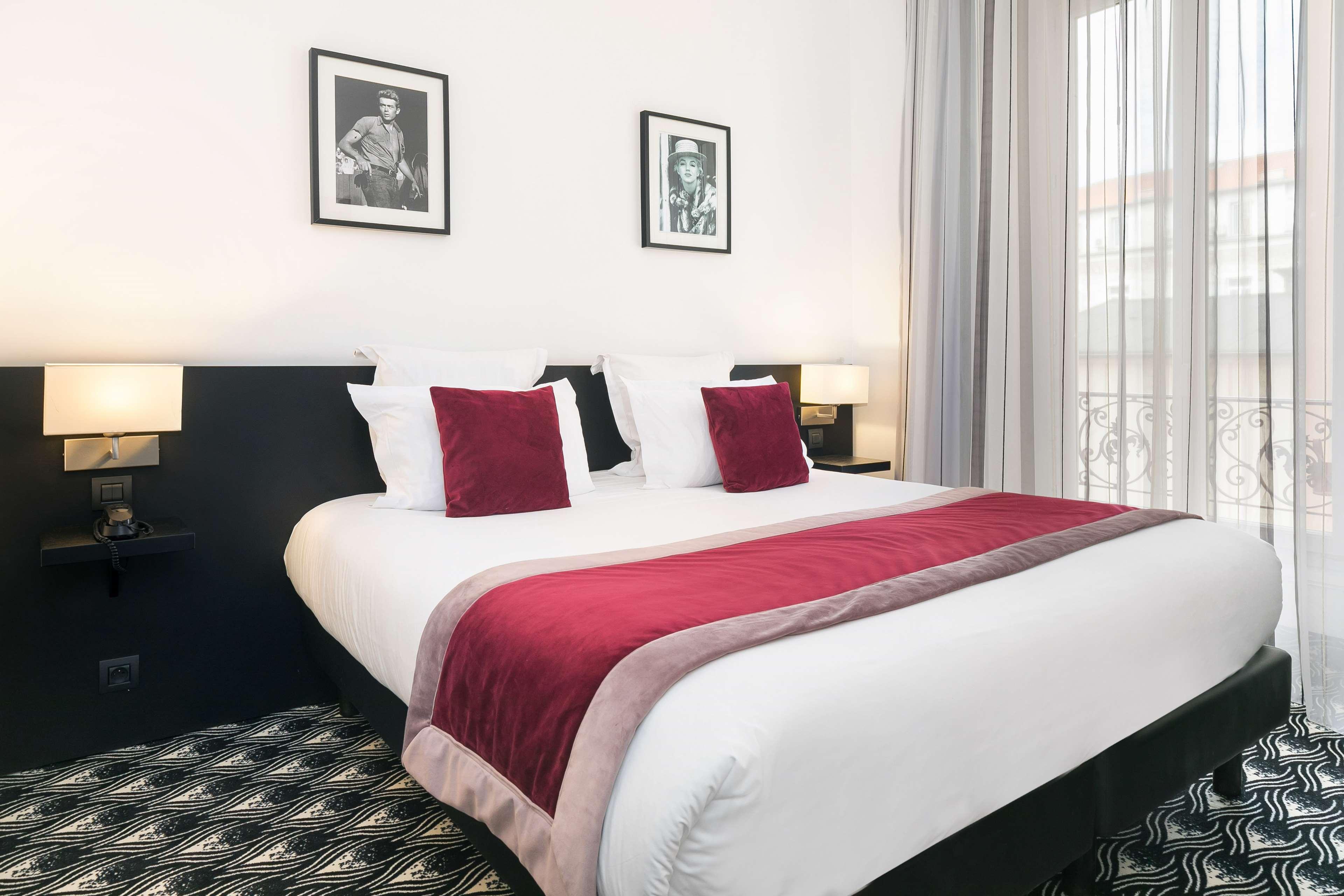 Double King Bed Non Smoking