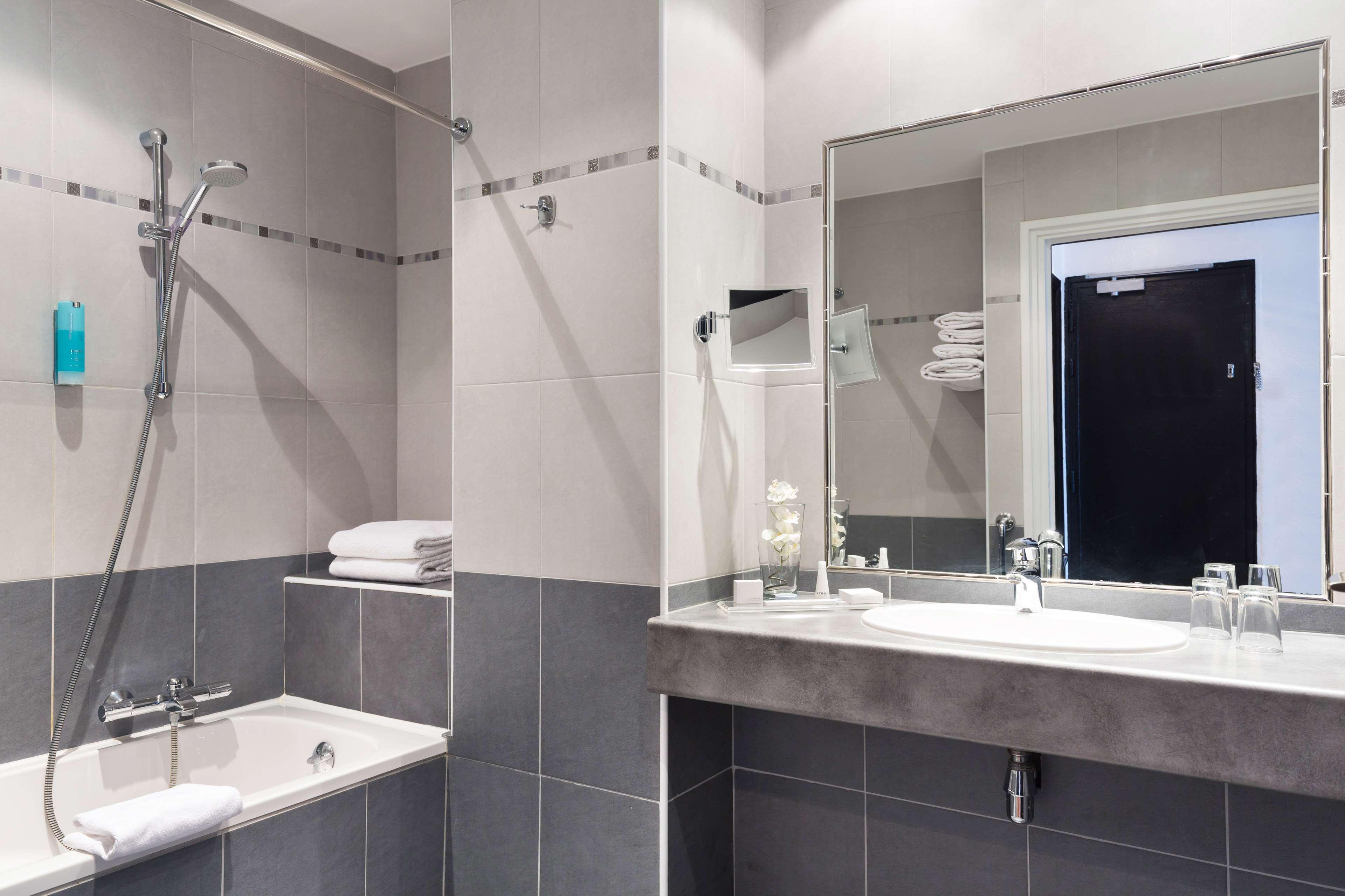 Triple Superior King Bed