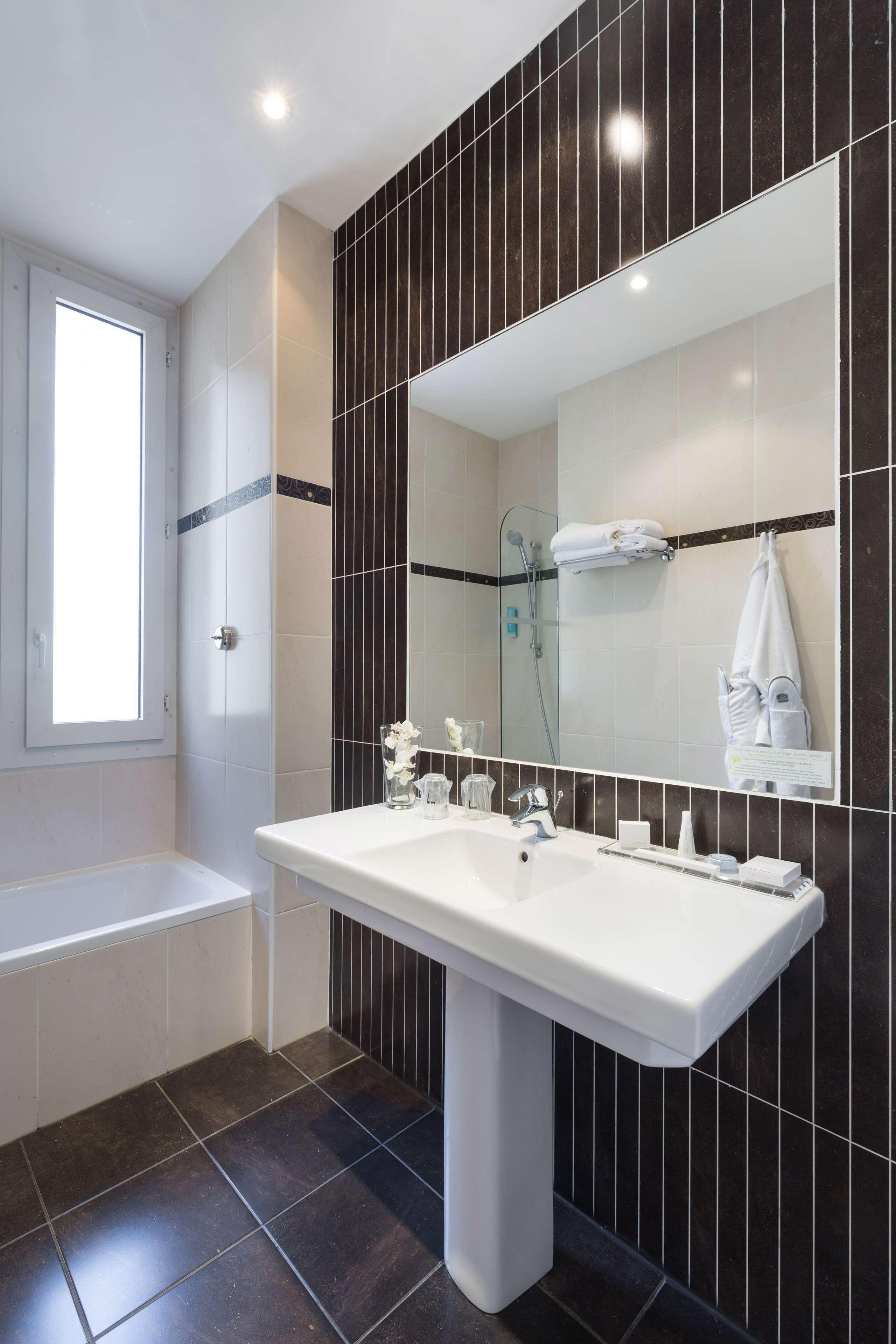 Double Superior King Bed